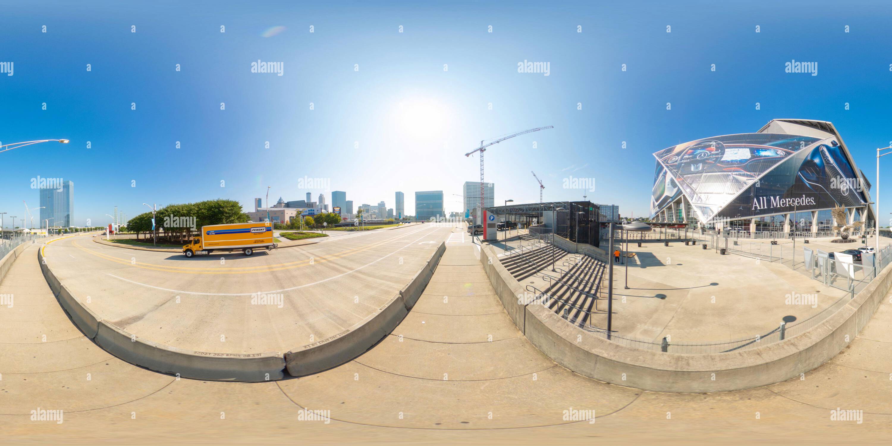 360 Grad Panorama Ansicht von Atlanta, GA, USA - 8. September 2023: 360 Foto Atlanta GA Mercedes Benz Stadium um 2023