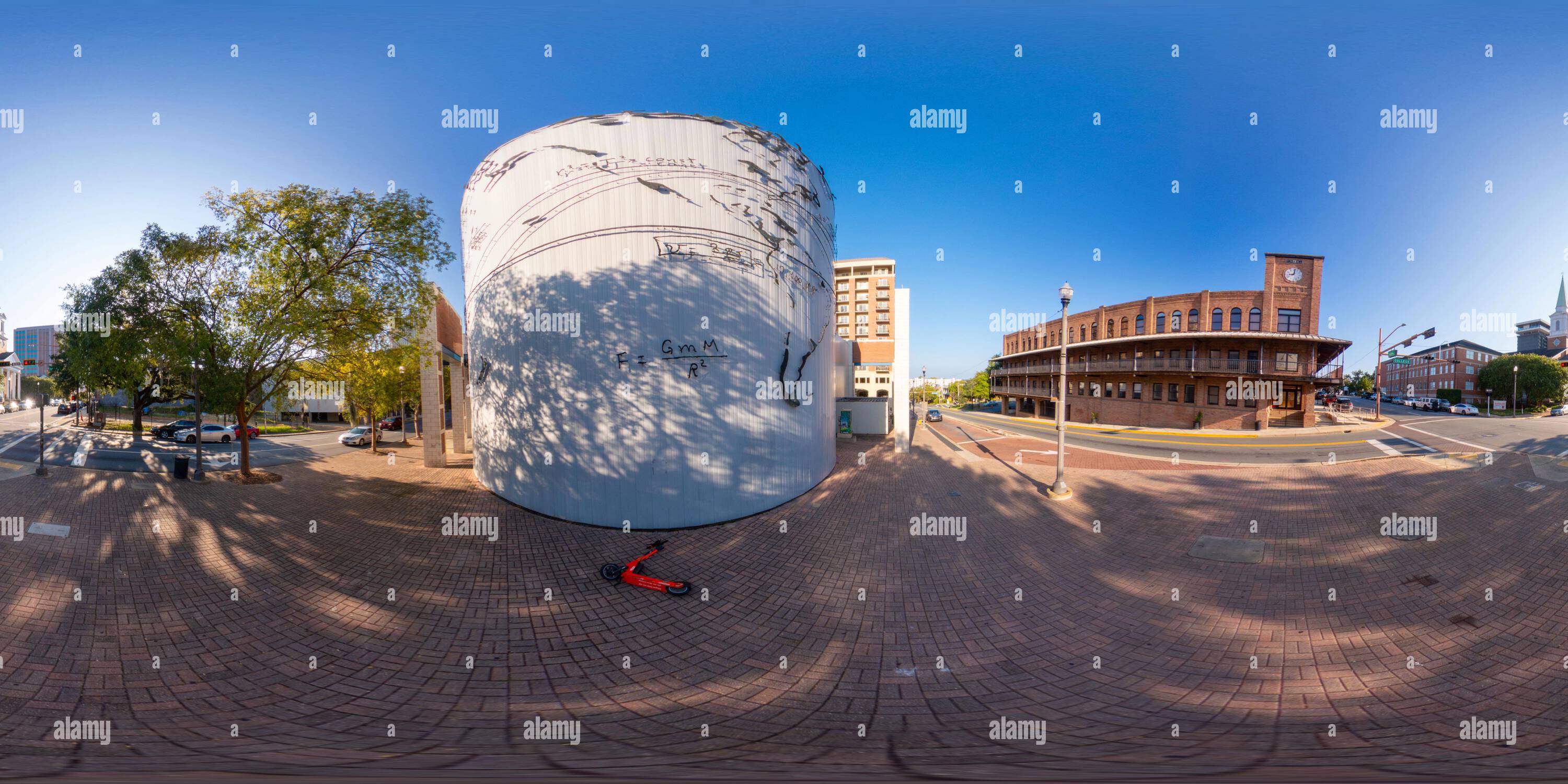 360 Grad Panorama Ansicht von Tallahassee, FL, USA - 10. September 2023: Foto Challenger Learning Center von Tallahassee, Florida, 360