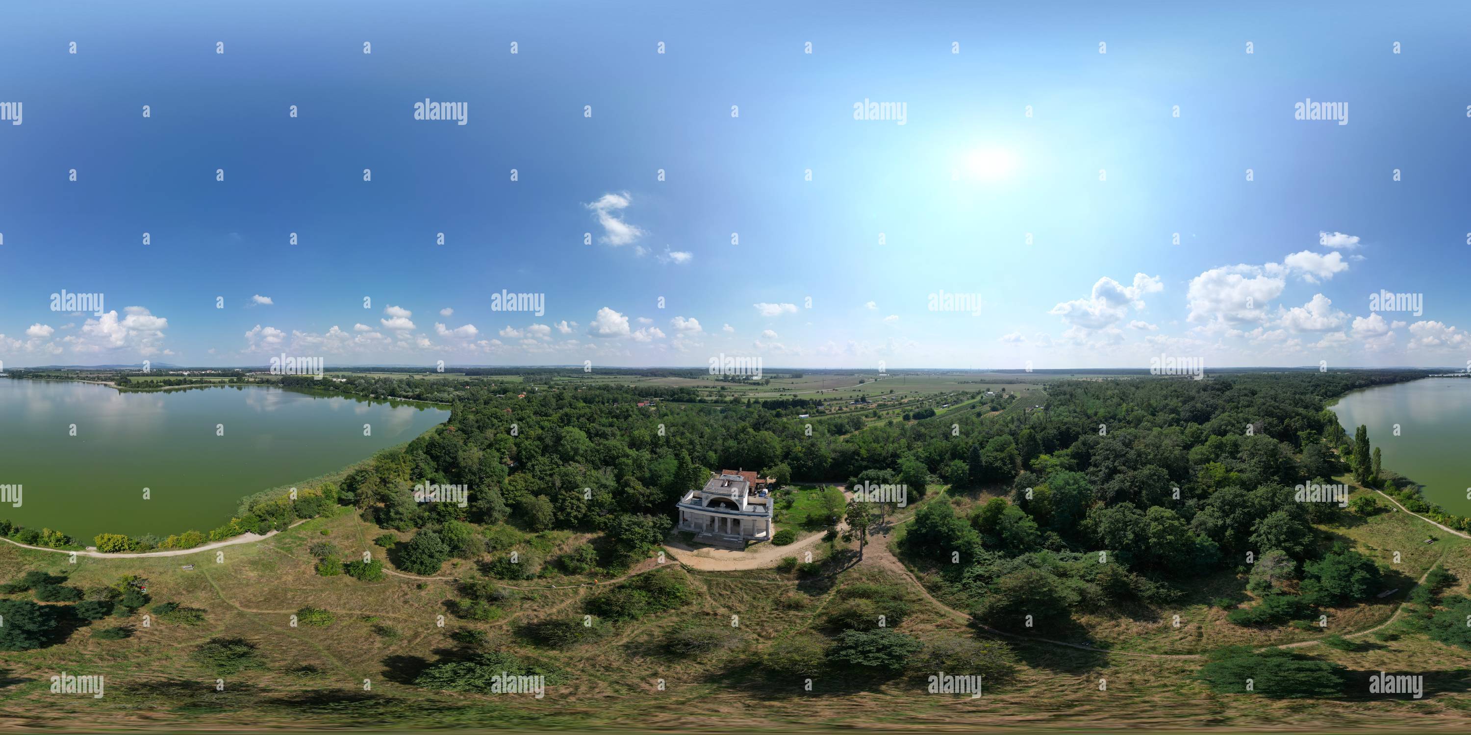 360 Grad Panorama Ansicht von Apollonův chrám / Česká republika / 19.08.2023