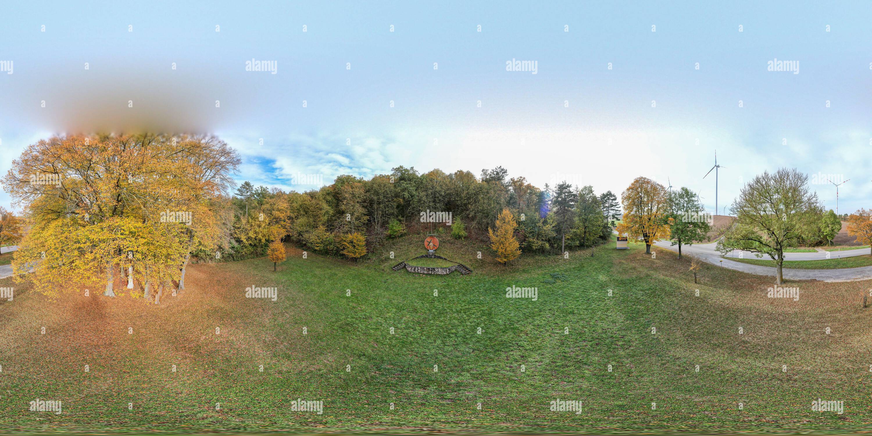 360 Grad Panorama Ansicht von 360 Grad Luftaufnahme Sieben Rusten Altar Matzner Wald