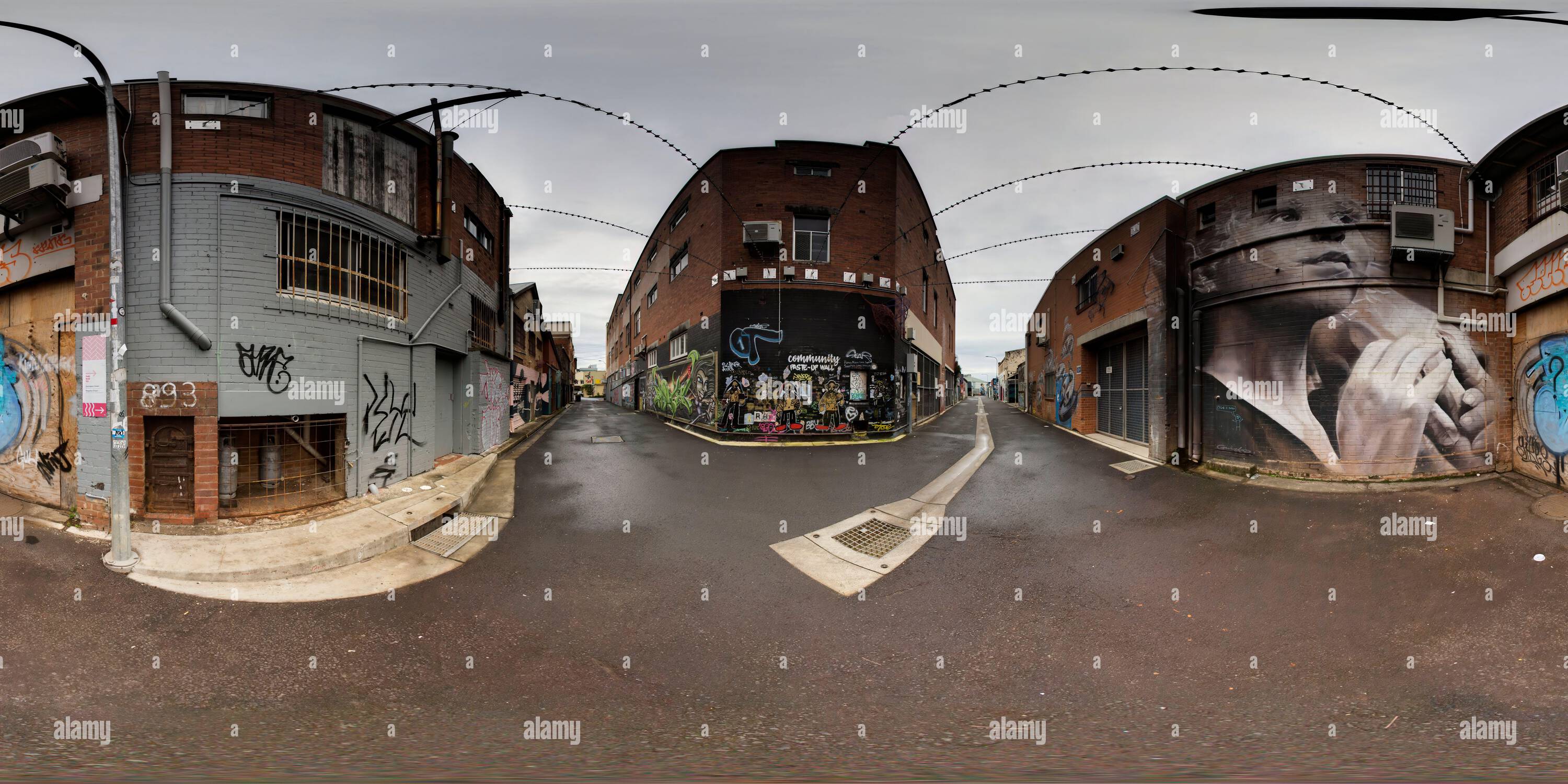 360 Grad Panorama Ansicht von 360°-Panorama der unterirdischen Street Art-Kultur der Back Alley Gallery in Eggins Lane CBD von Lismore Northern Rivers New South Wales Australien