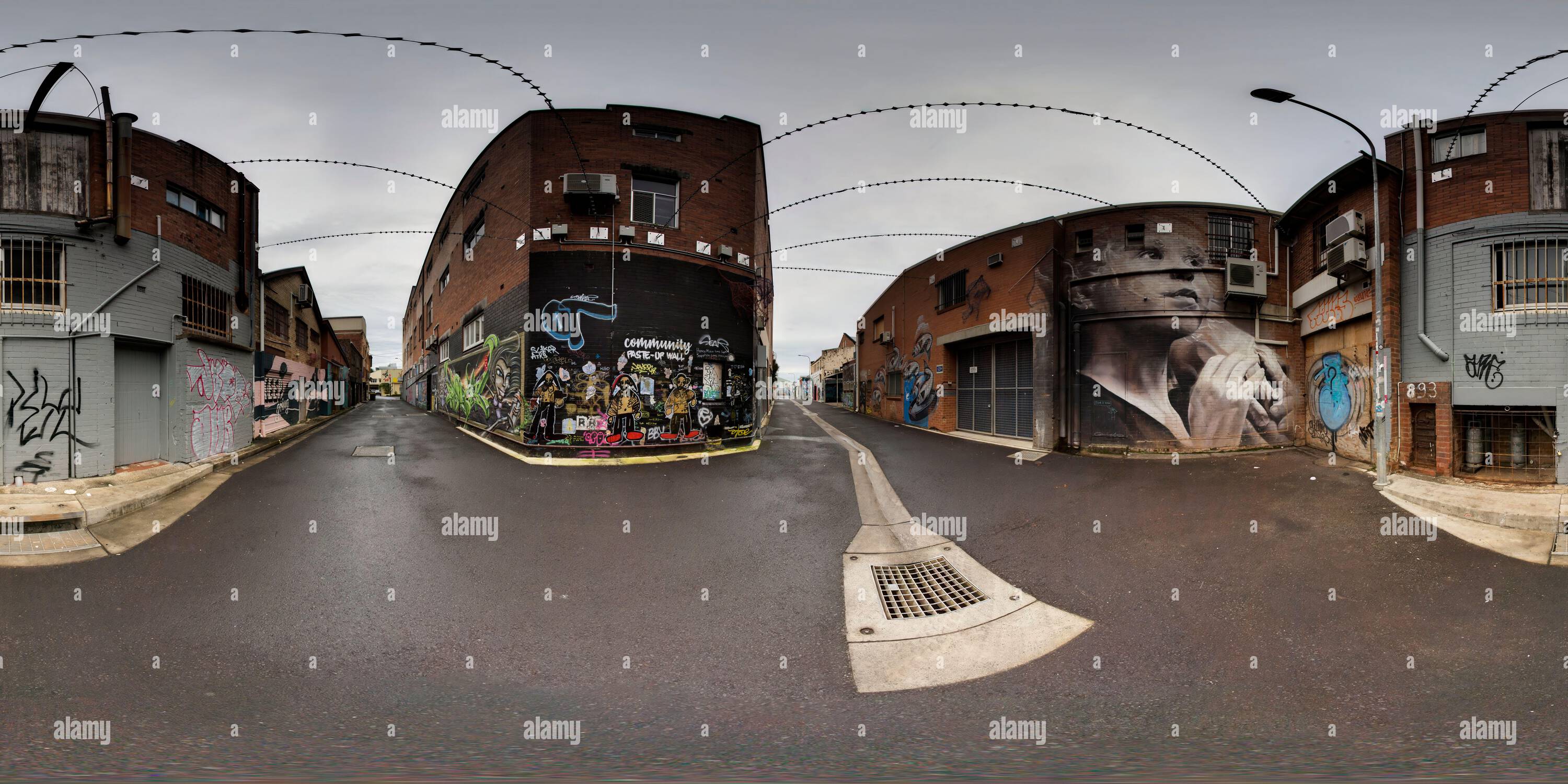 360 Grad Panorama Ansicht von 360°-Panorama der unterirdischen Street Art-Kultur der Back Alley Gallery in Eggins Lane CBD von Lismore Northern Rivers New South Wales Australien