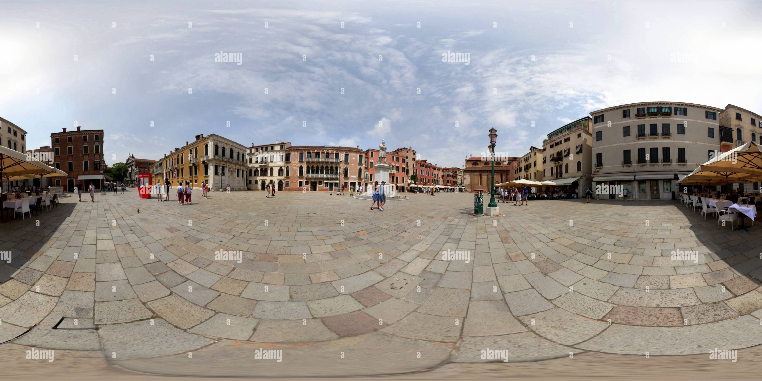 360 Grad Panorama Ansicht von Campo Santo Steffano, Venecia 2024