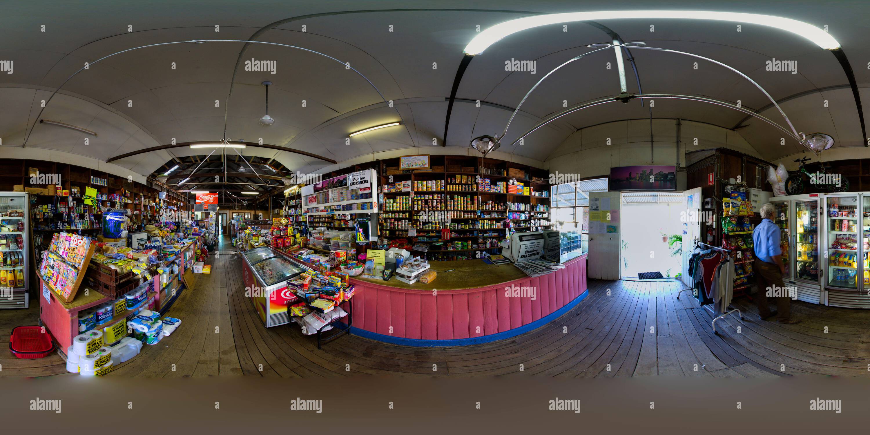 360 Grad Panorama Ansicht von 360°-Panoramabild des General Store in Croydon war seit 1894 in Betrieb und wurde bis zum Boden verbrannt. Dezember 2018 Croydon Gulf Savannah Queensland A