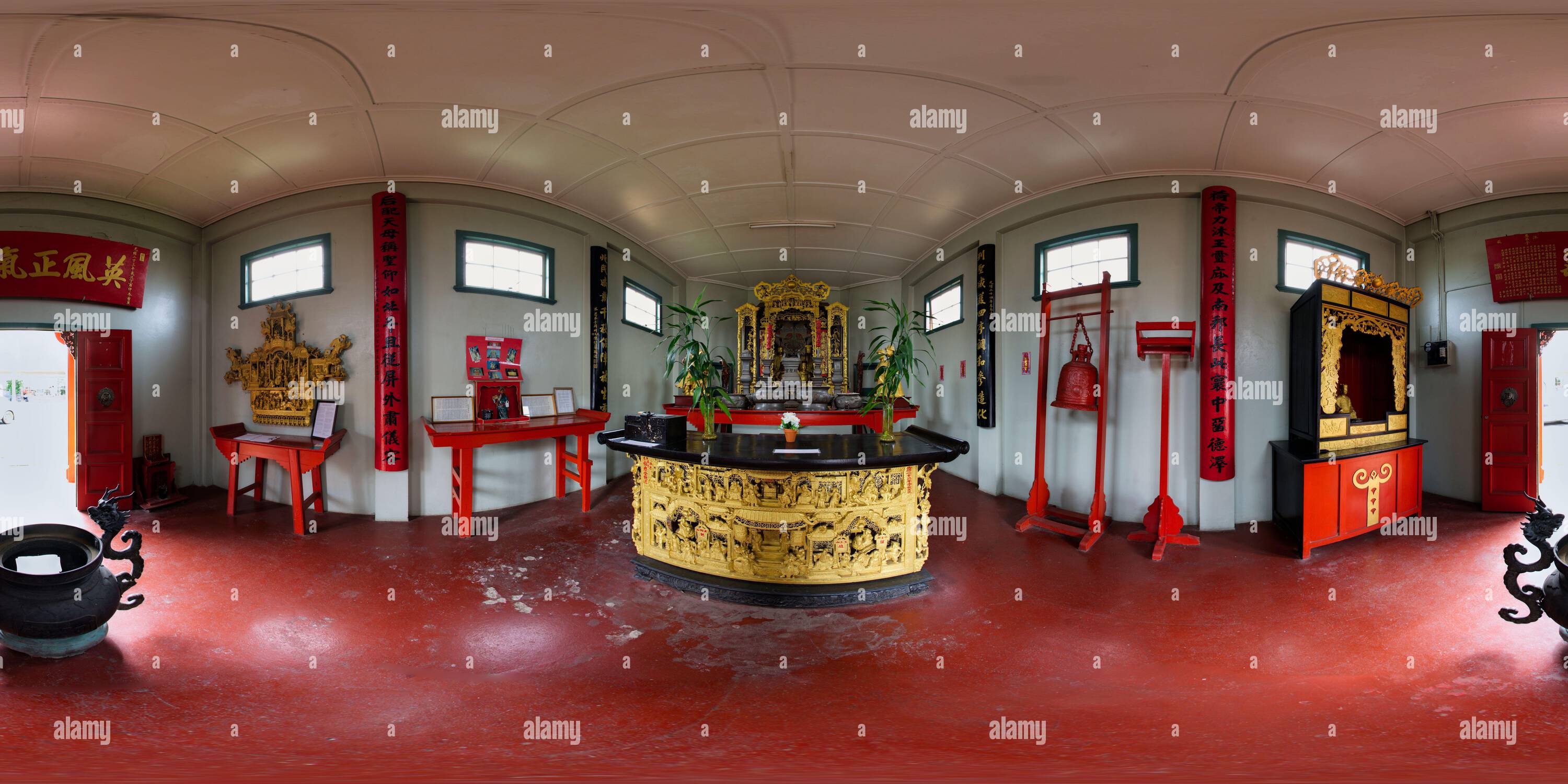 360 Grad Panorama Ansicht von Der beleuchtete Sing Gung Chinese Temple in der Owen Street (örtlich bekannt als das „Joss House“) Innisfail, Queensland, Australien.