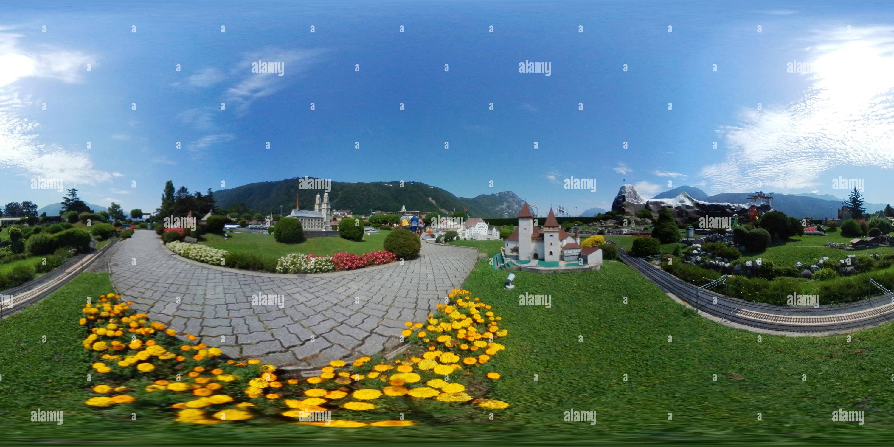 360 Grad Panorama Ansicht von Swissminiatur, Melide 5