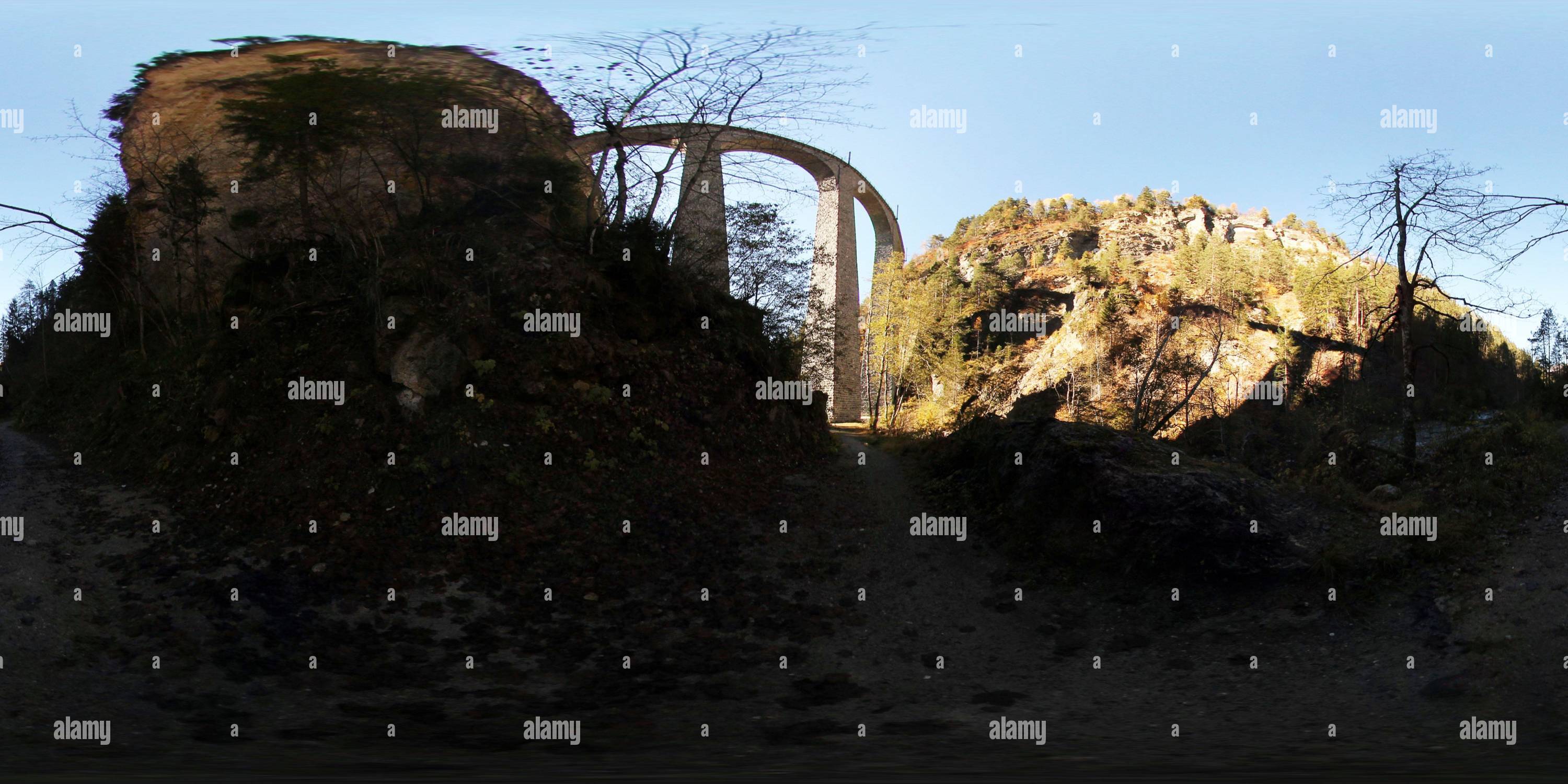 360 Grad Panorama Ansicht von Landwasser Viadukt 1