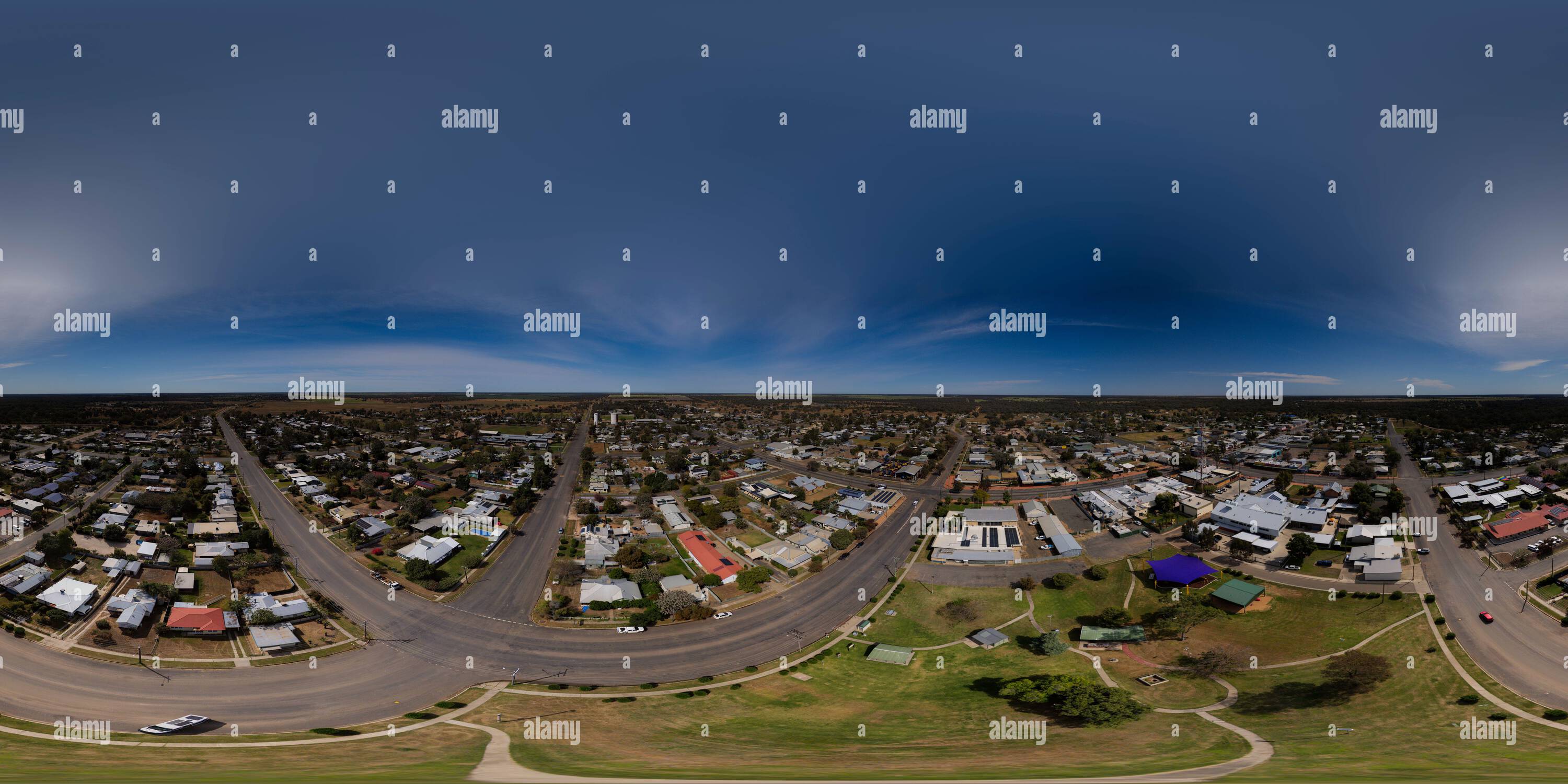 360 Grad Panorama Ansicht von 360° Luftpanorama der Agrar- und Dienstleistungsstadt Walgett New South Wales Australien