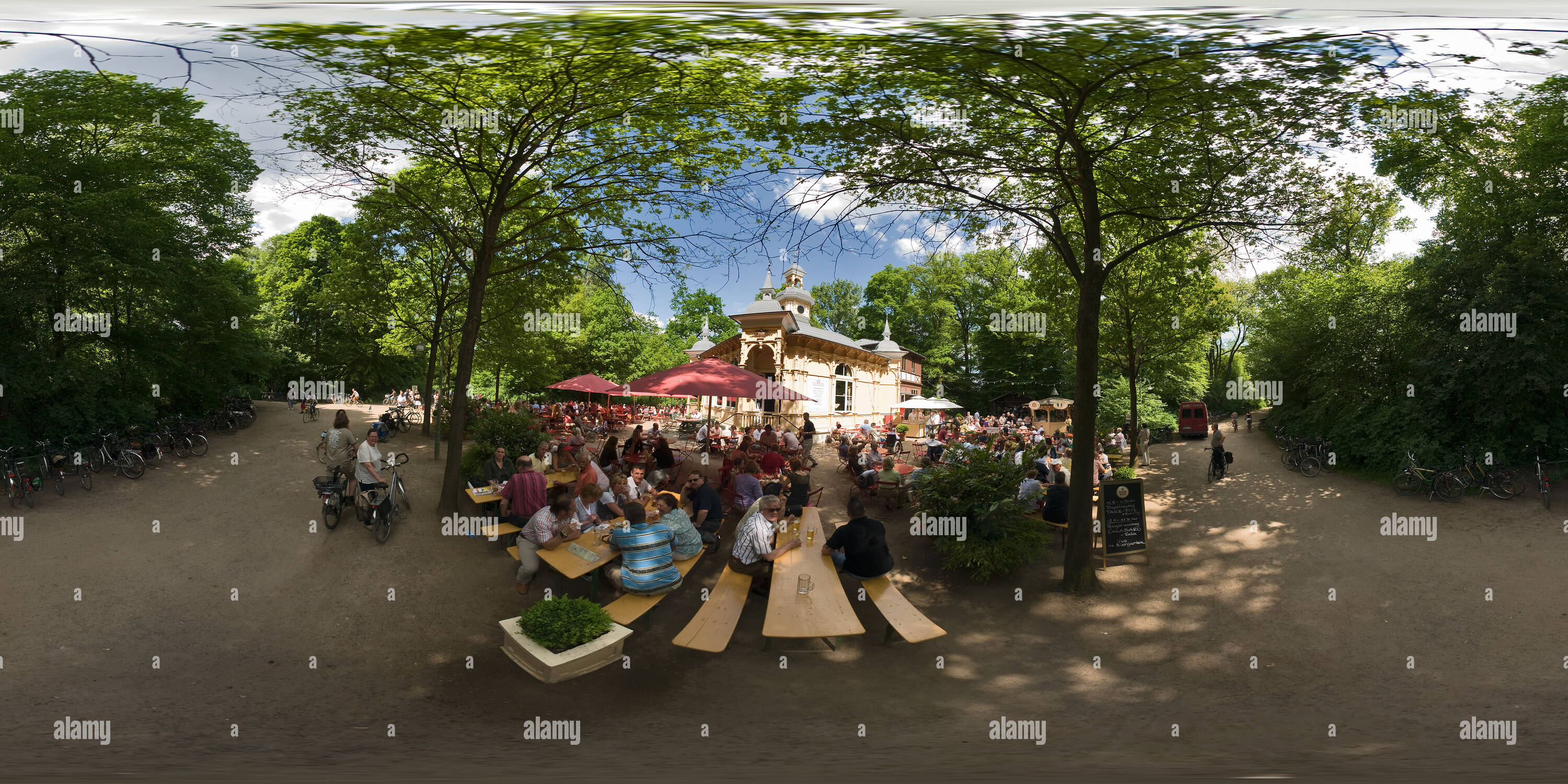 360 Grad Panorama Ansicht von Waldbühne im Bürgerpark