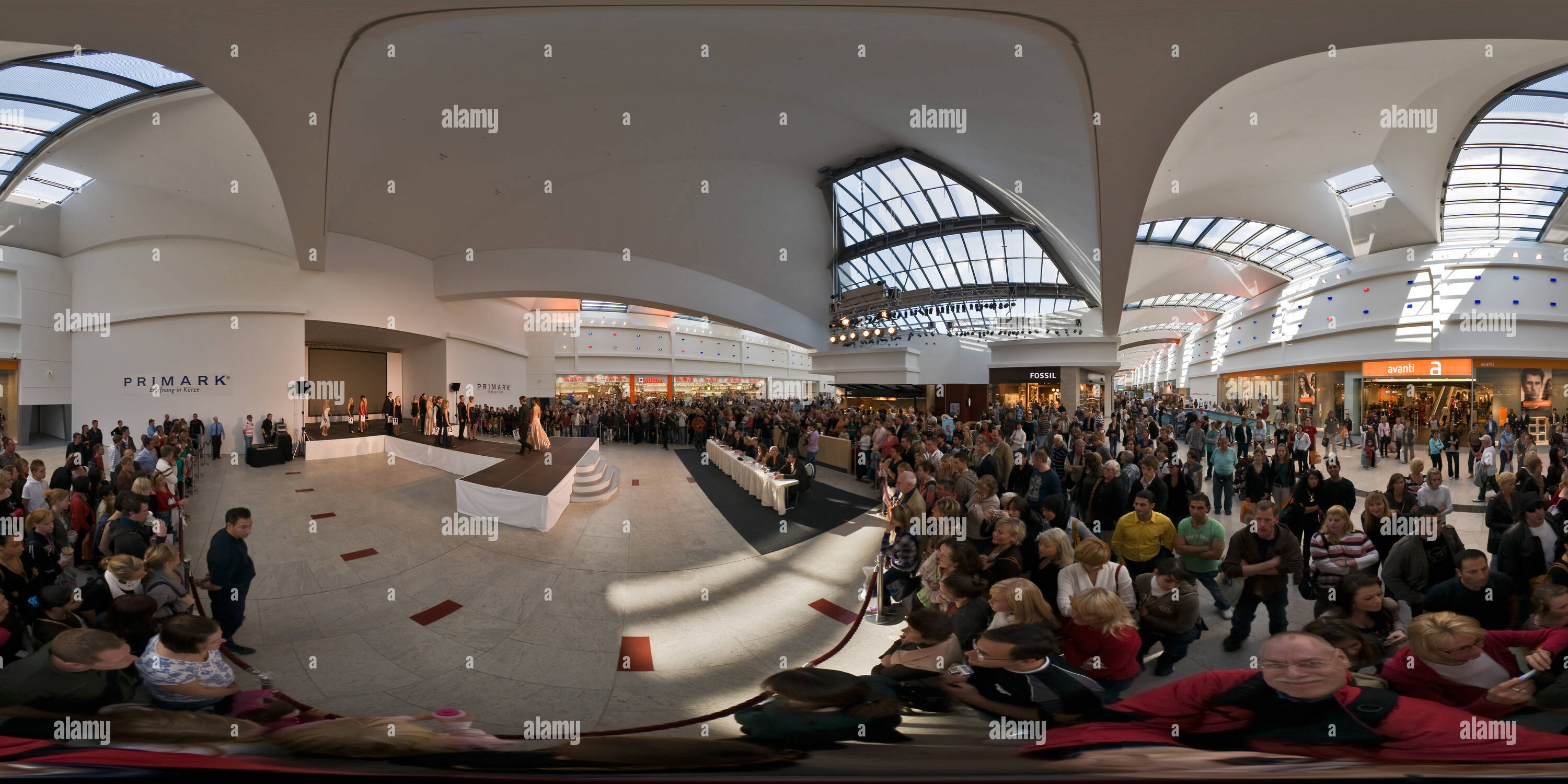 360 Grad Panorama Ansicht von Beauty Contest