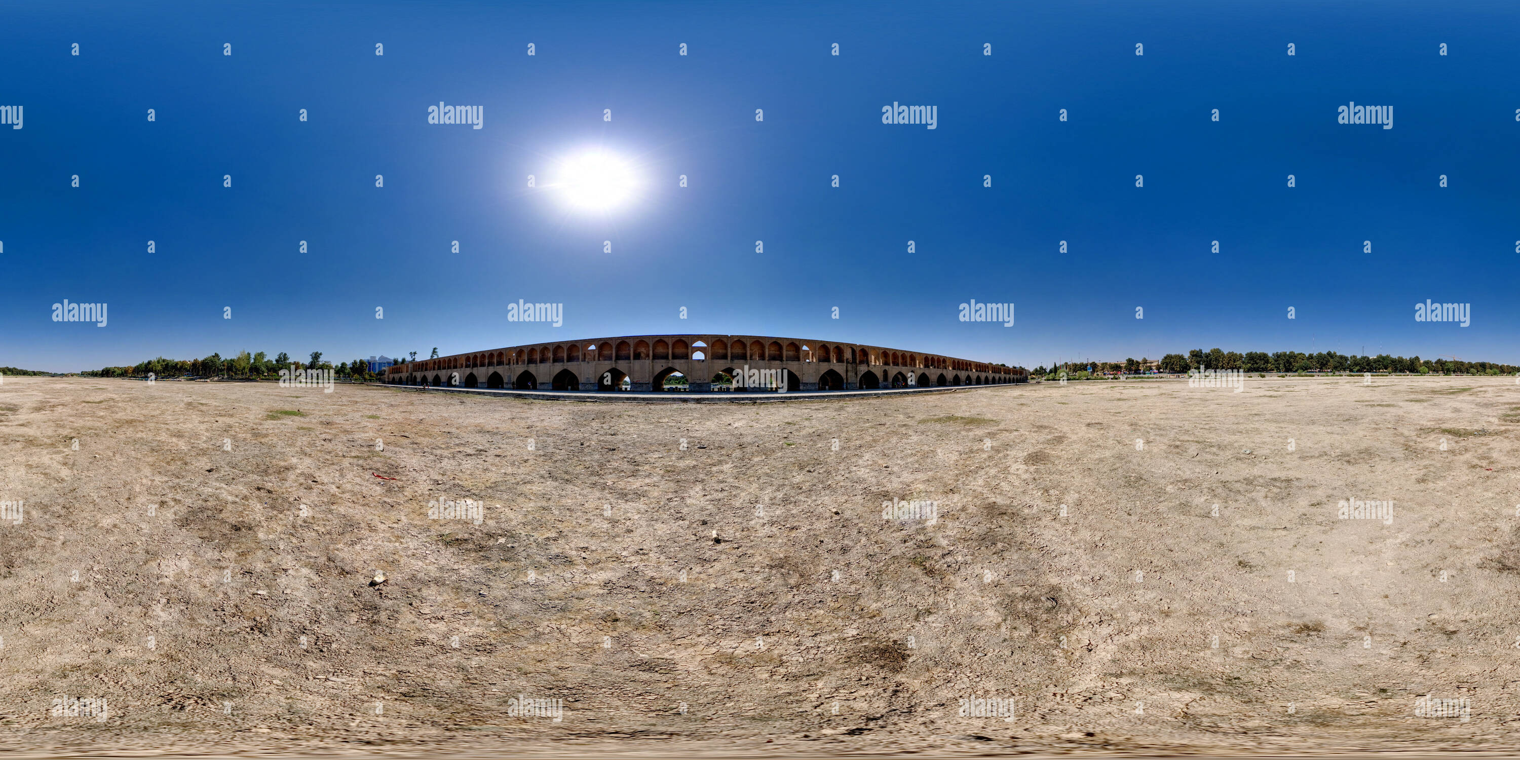 360 Grad Panorama Ansicht von Die Si-o-seh-Brücke