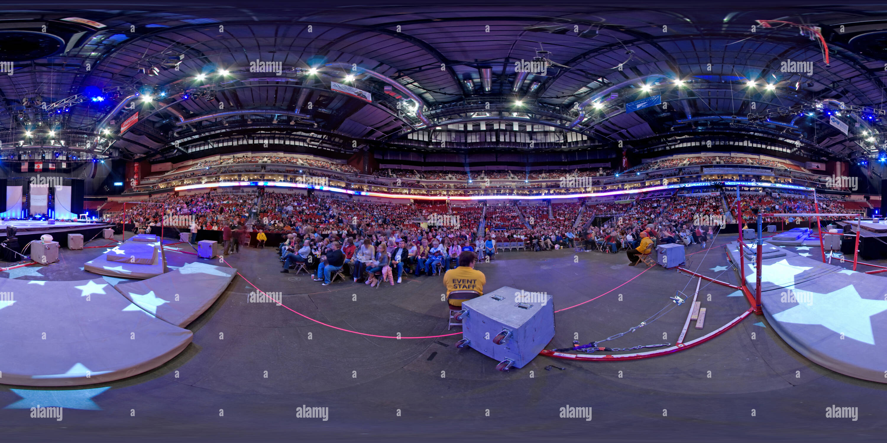 360 Grad Panorama Ansicht von Iowa Events Center - Wells Fargo Arena