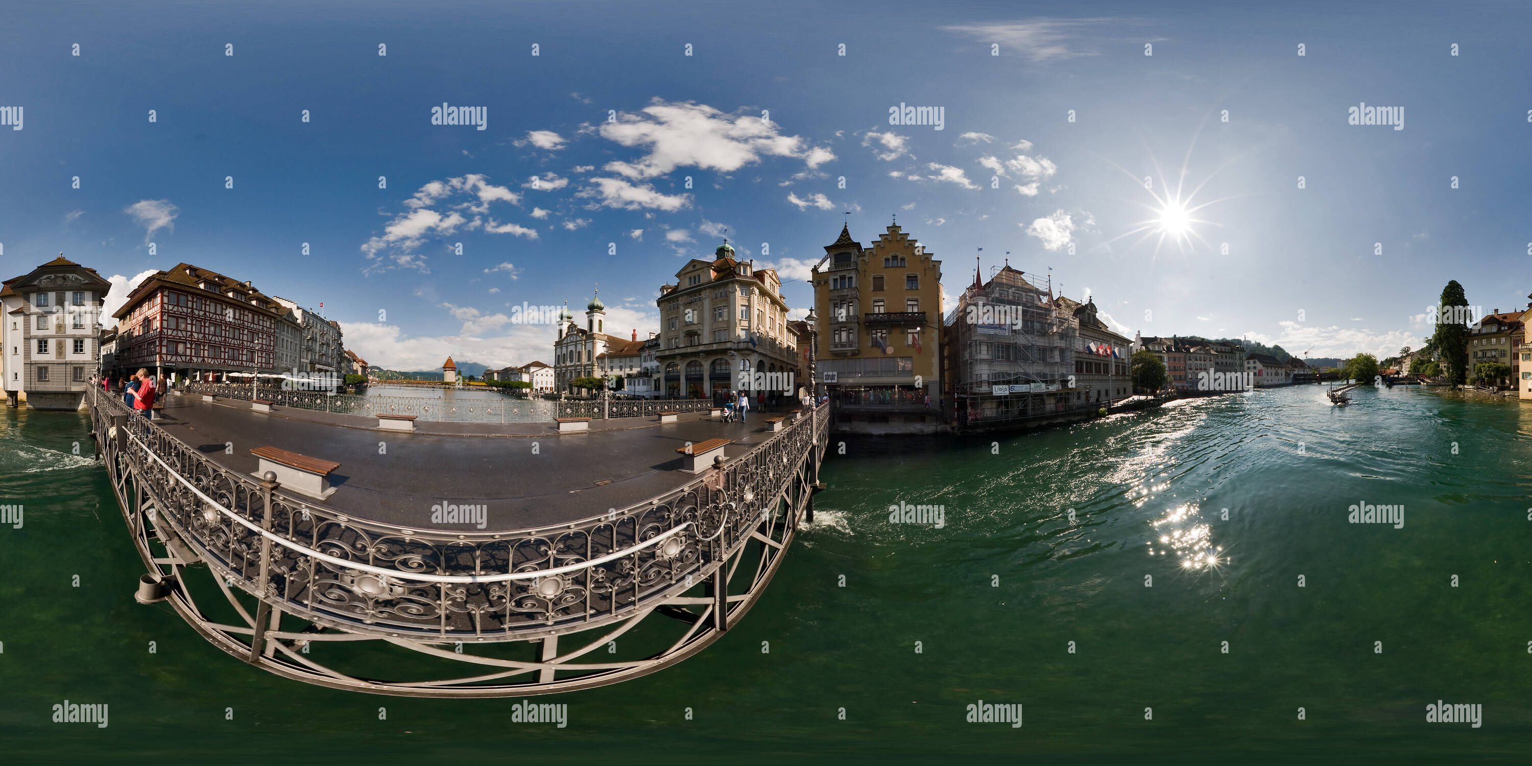 360 Grad Panorama Ansicht von Reuss Brücke