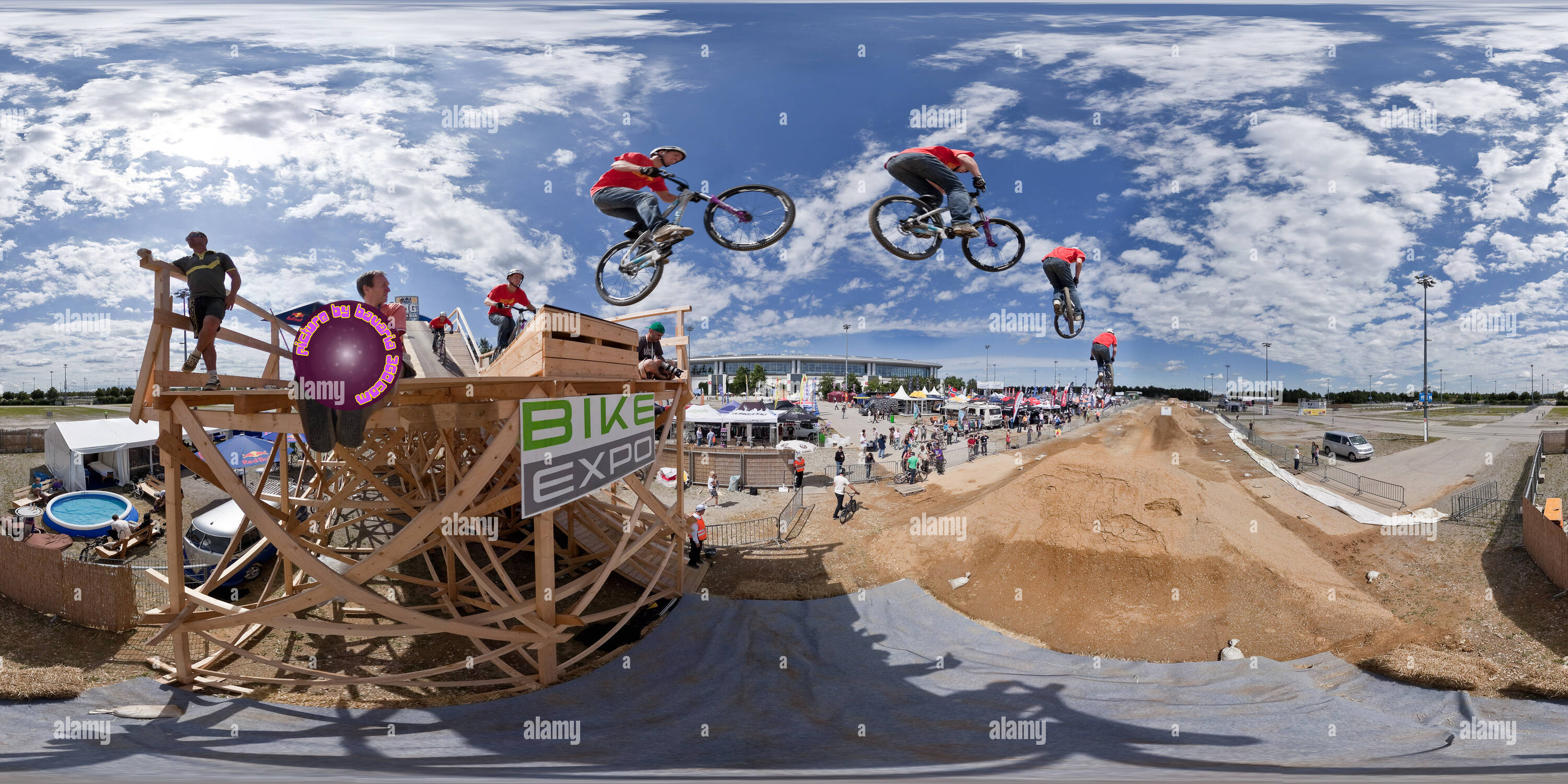 360 Grad Panorama Ansicht von BMX Jump