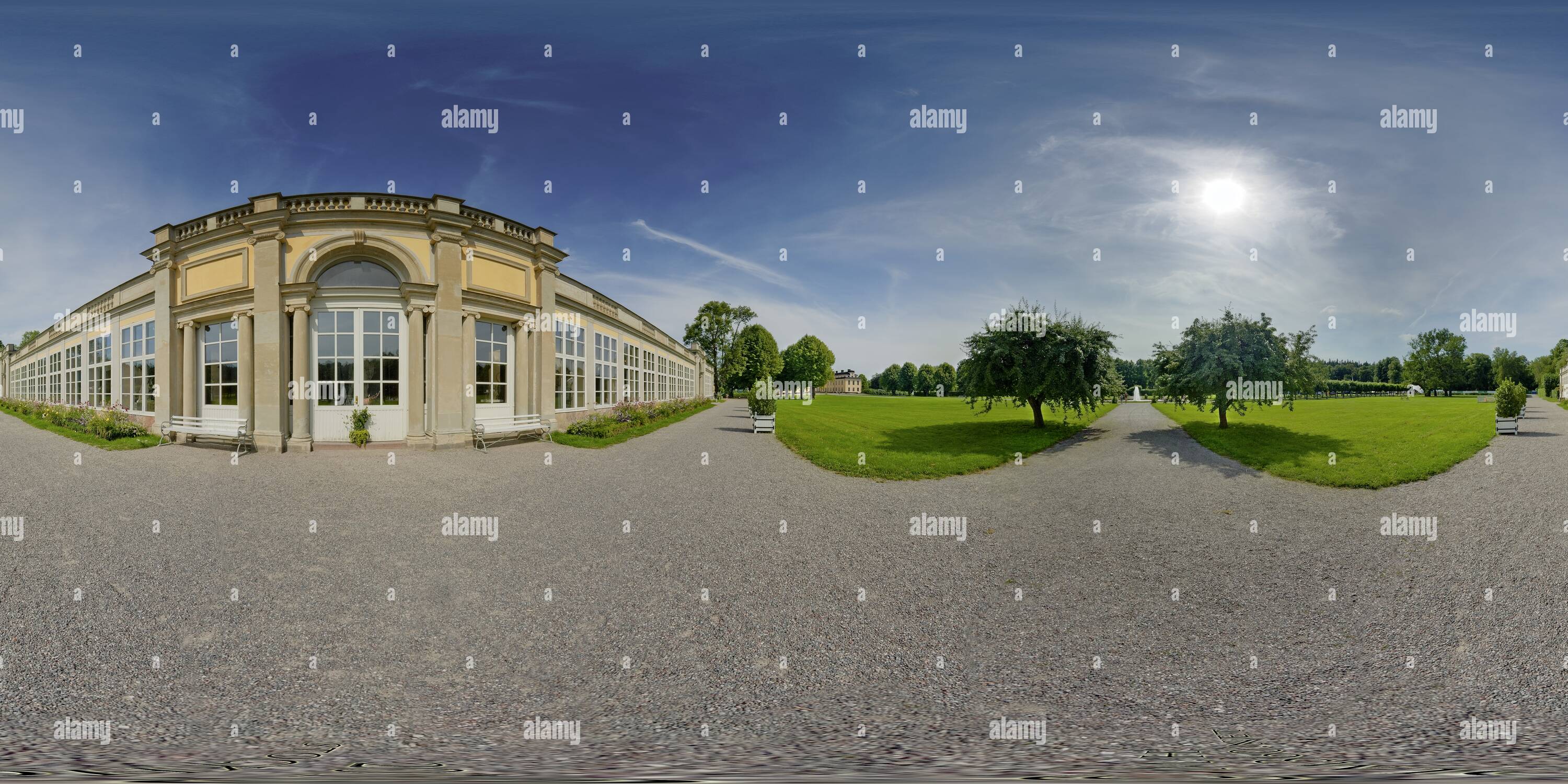 360 Grad Panorama Ansicht von Ulriksdal Schloss Park, Orangerie (grünes Haus)