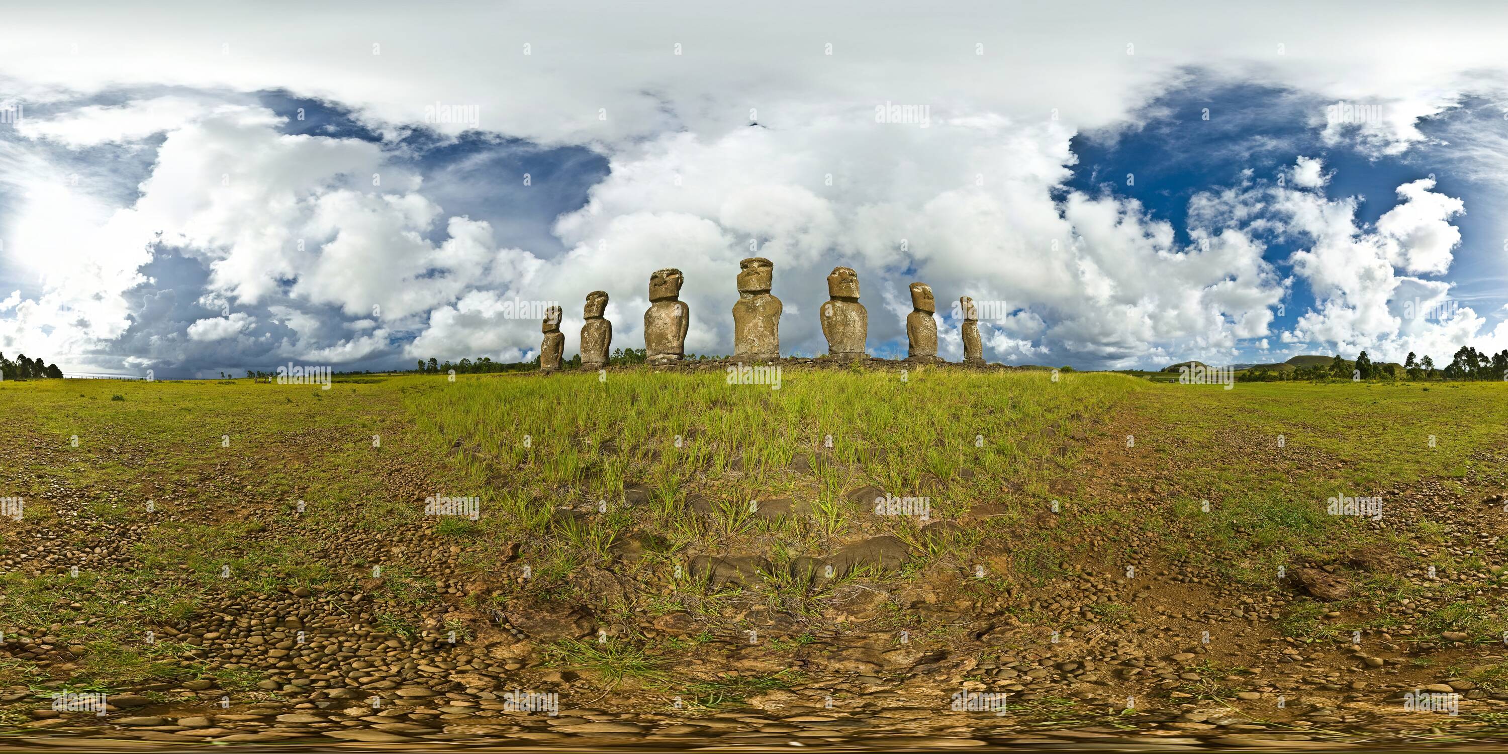 360 Grad Panorama Ansicht von Ahu Akivi