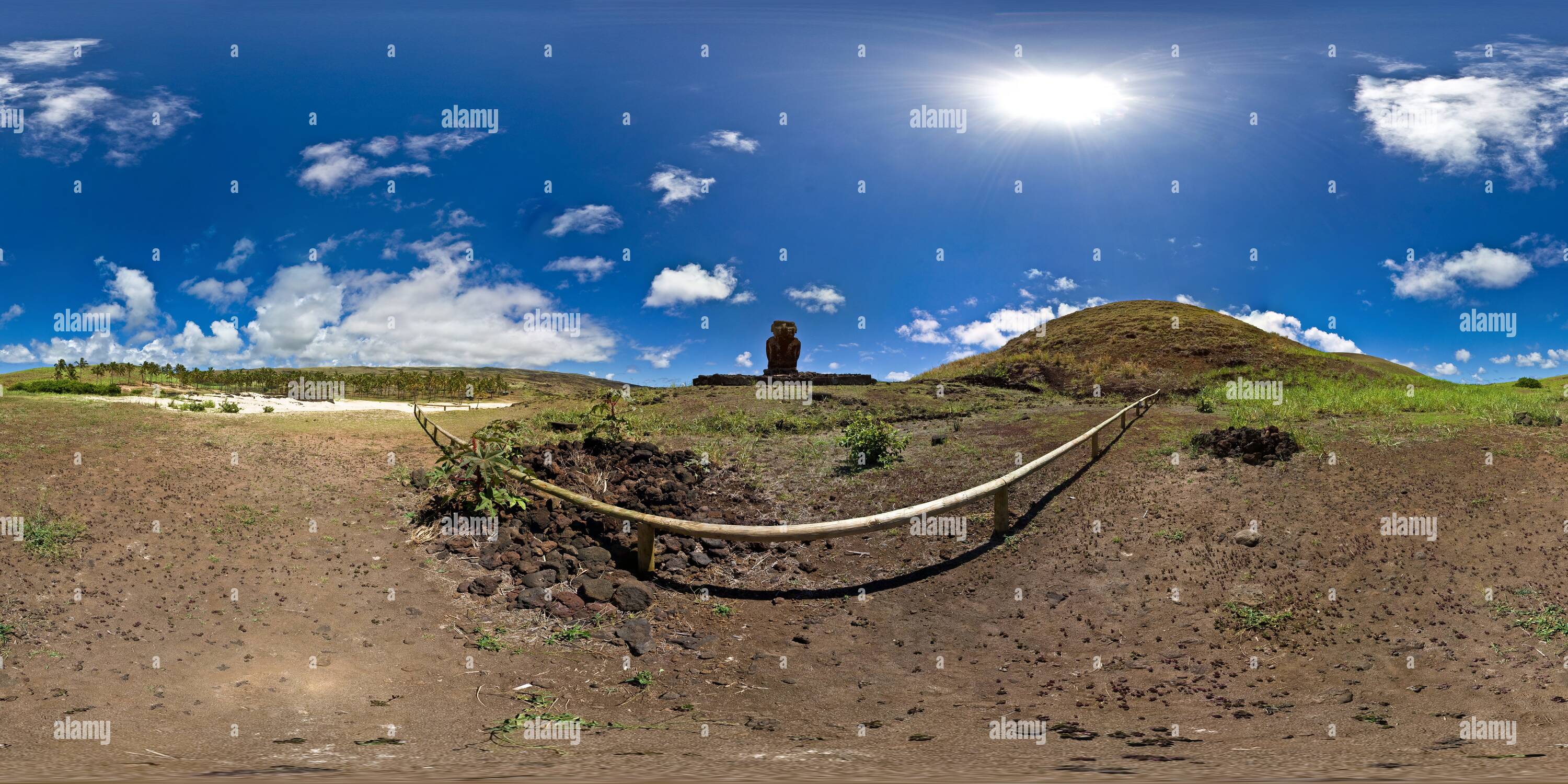 360 Grad Panorama Ansicht von Anakena Strand: Moai allein