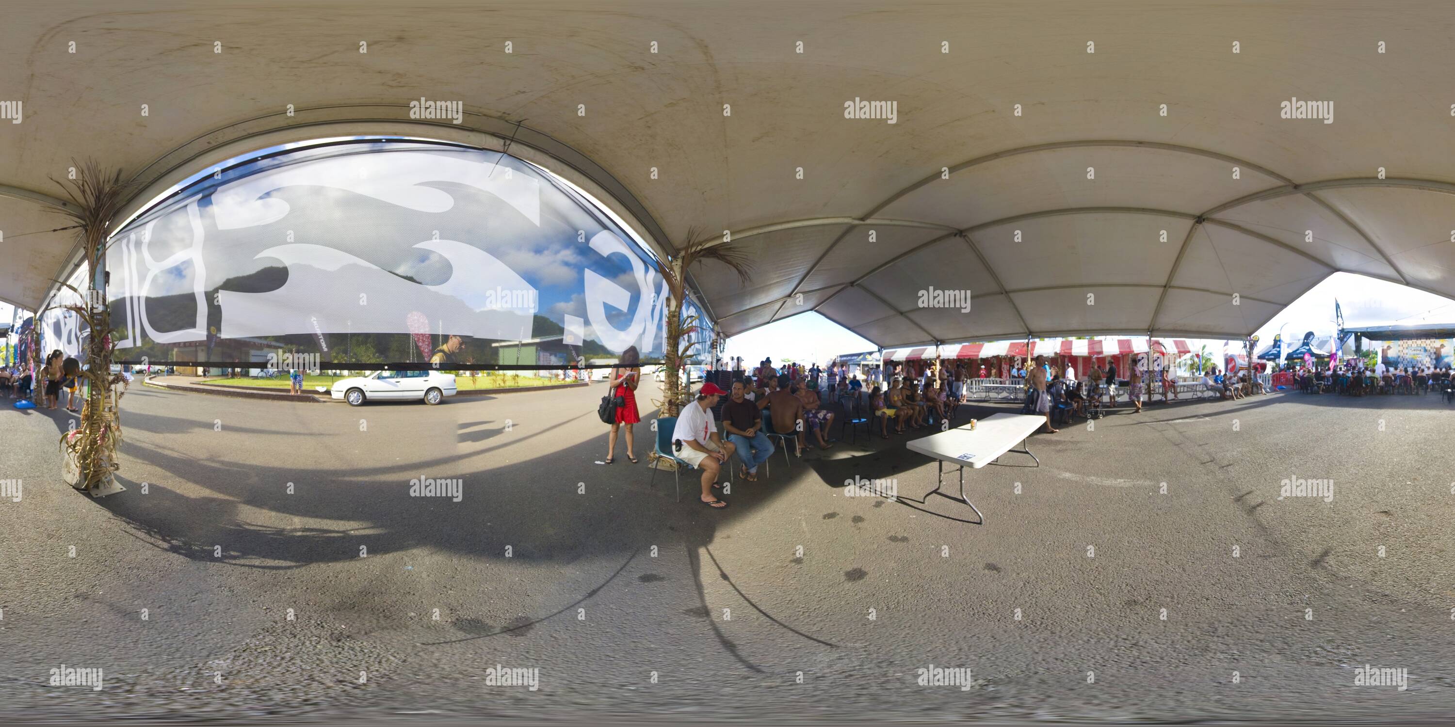 360 Grad Panorama Ansicht von Teahupoo: Billabong Pro 2008 Abschlussfeier