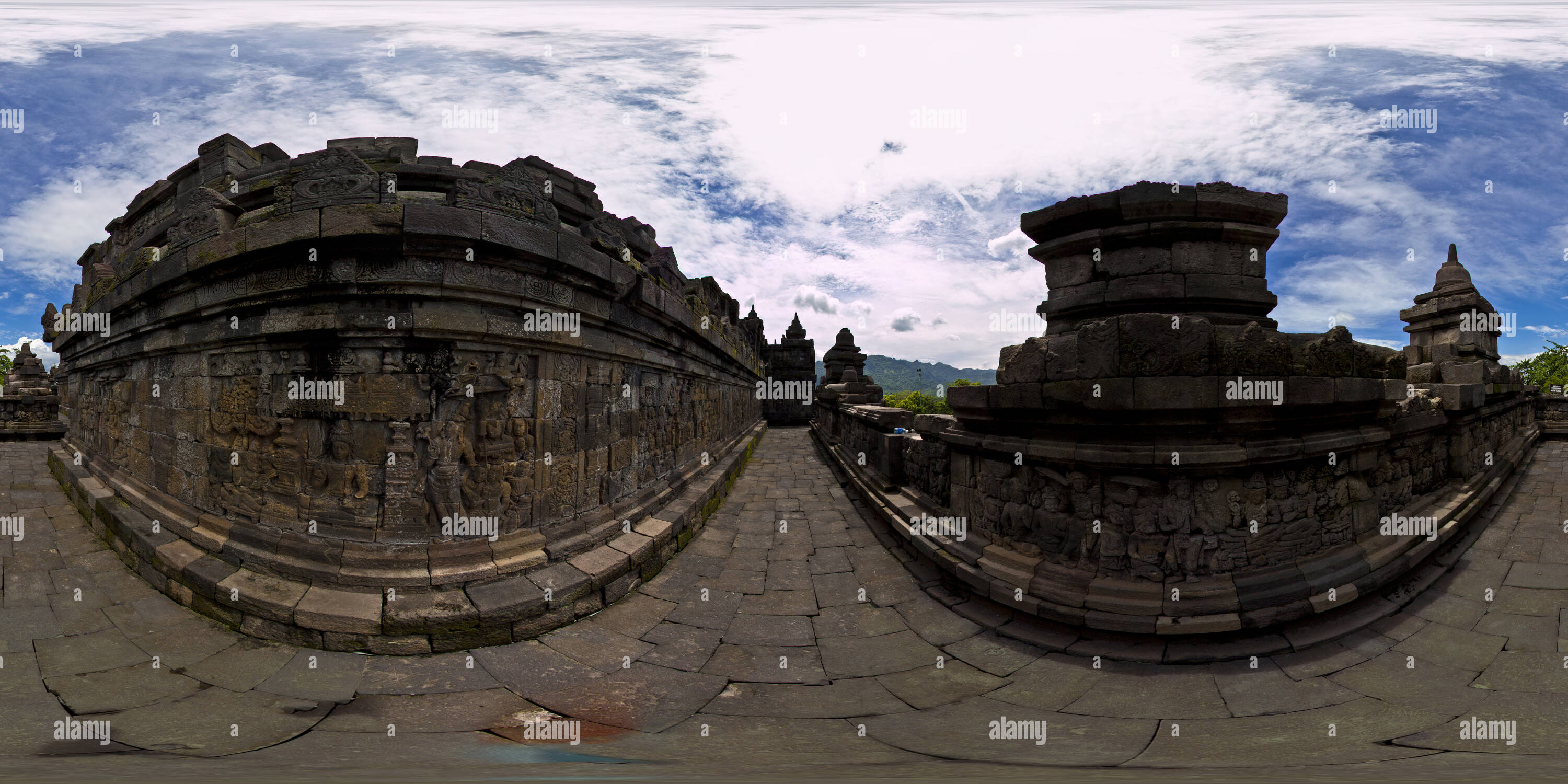 360 Grad Panorama Ansicht von Borobudur: Riesige buddhistische Monument in Indonesien