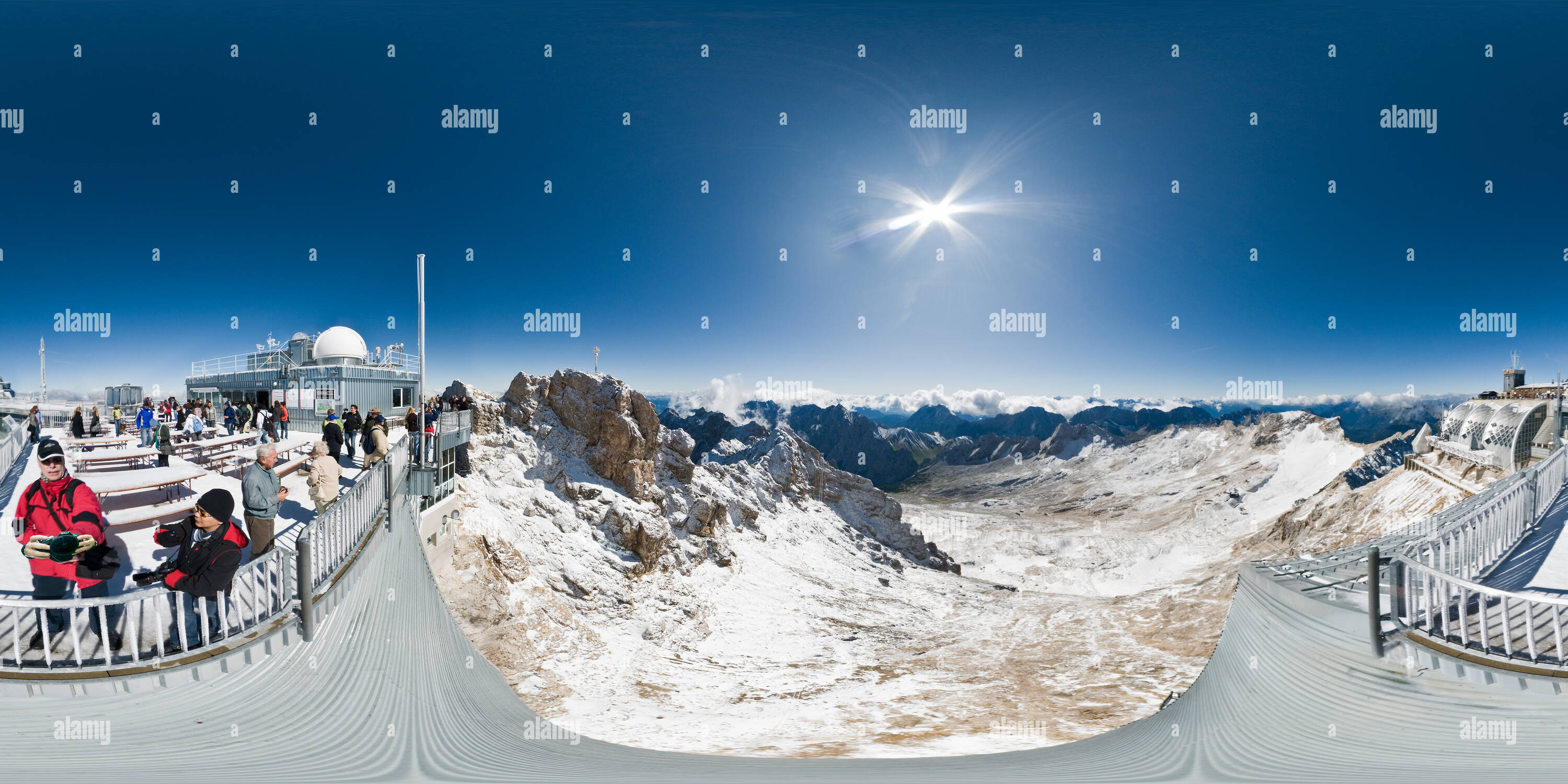 360 Grad Panorama Ansicht von Zugspitze Gipfel 2962 m