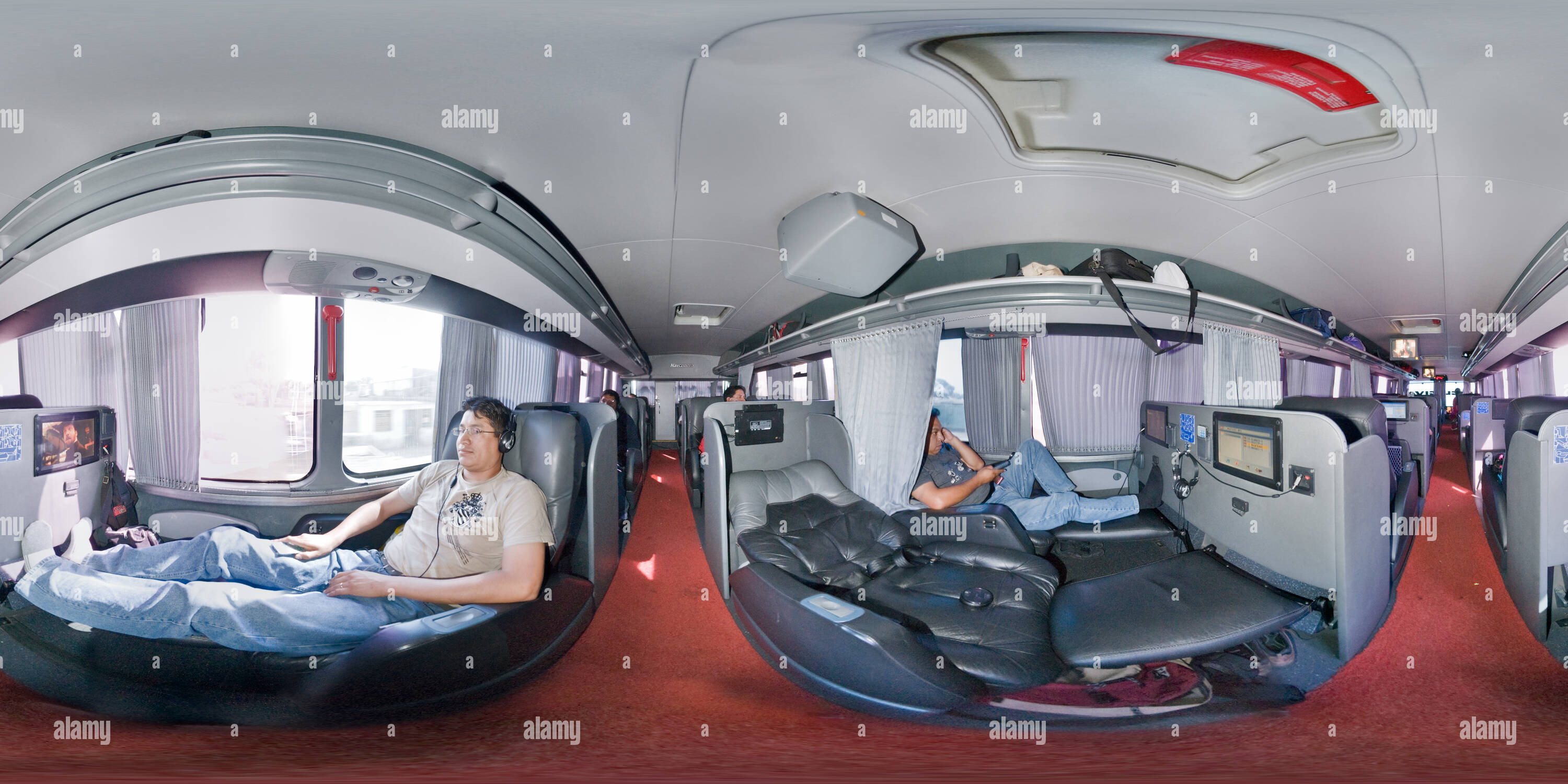 360 Grad Panorama Ansicht von Bus Reisen in Peru