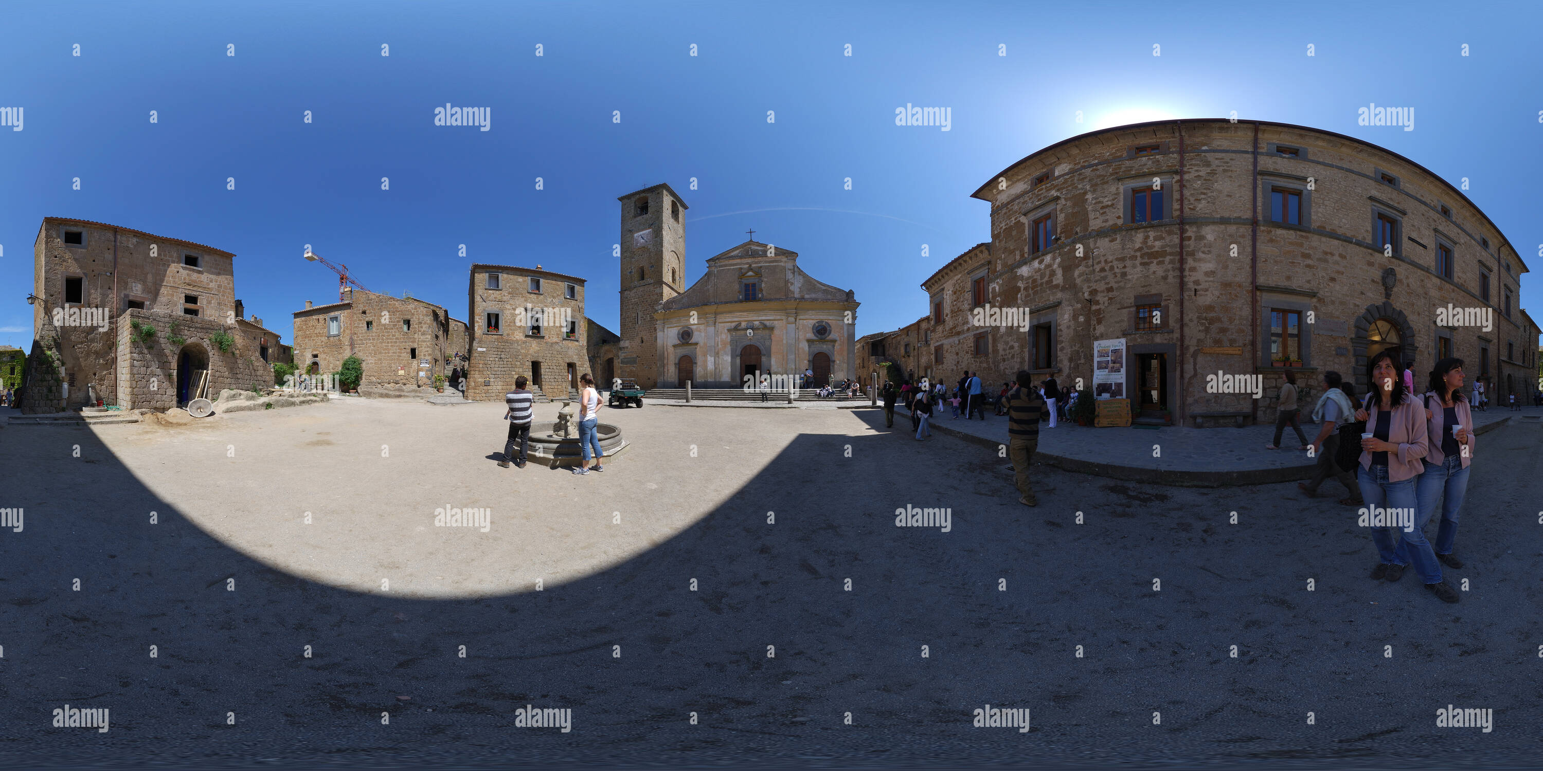 360 Grad Panorama Ansicht von Civita di Bagnoregio, Hauptplatz