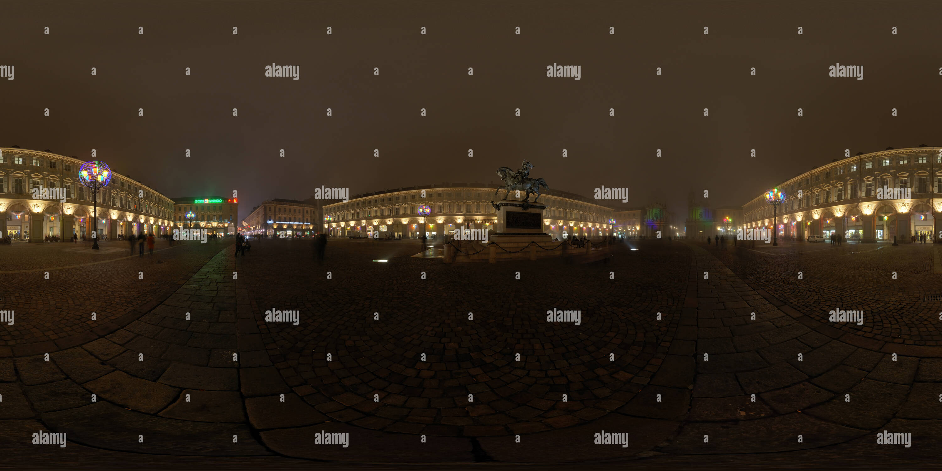 360 Grad Panorama Ansicht von Piazza San Carlo, Lichter im Nebel