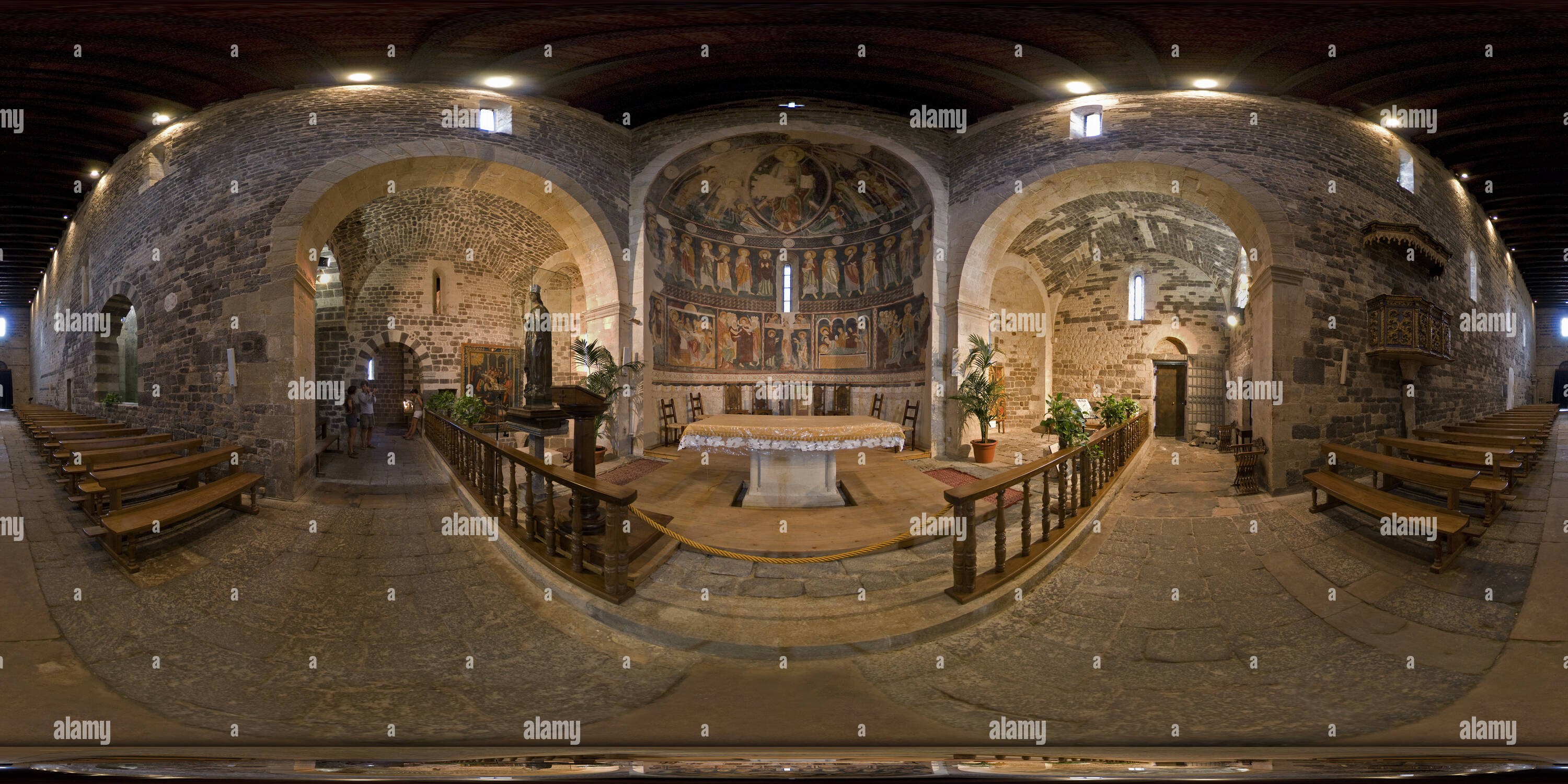 360 Grad Panorama Ansicht von Basilika der Heiligen Dreifaltigkeit von Saccargia in Codrongianos