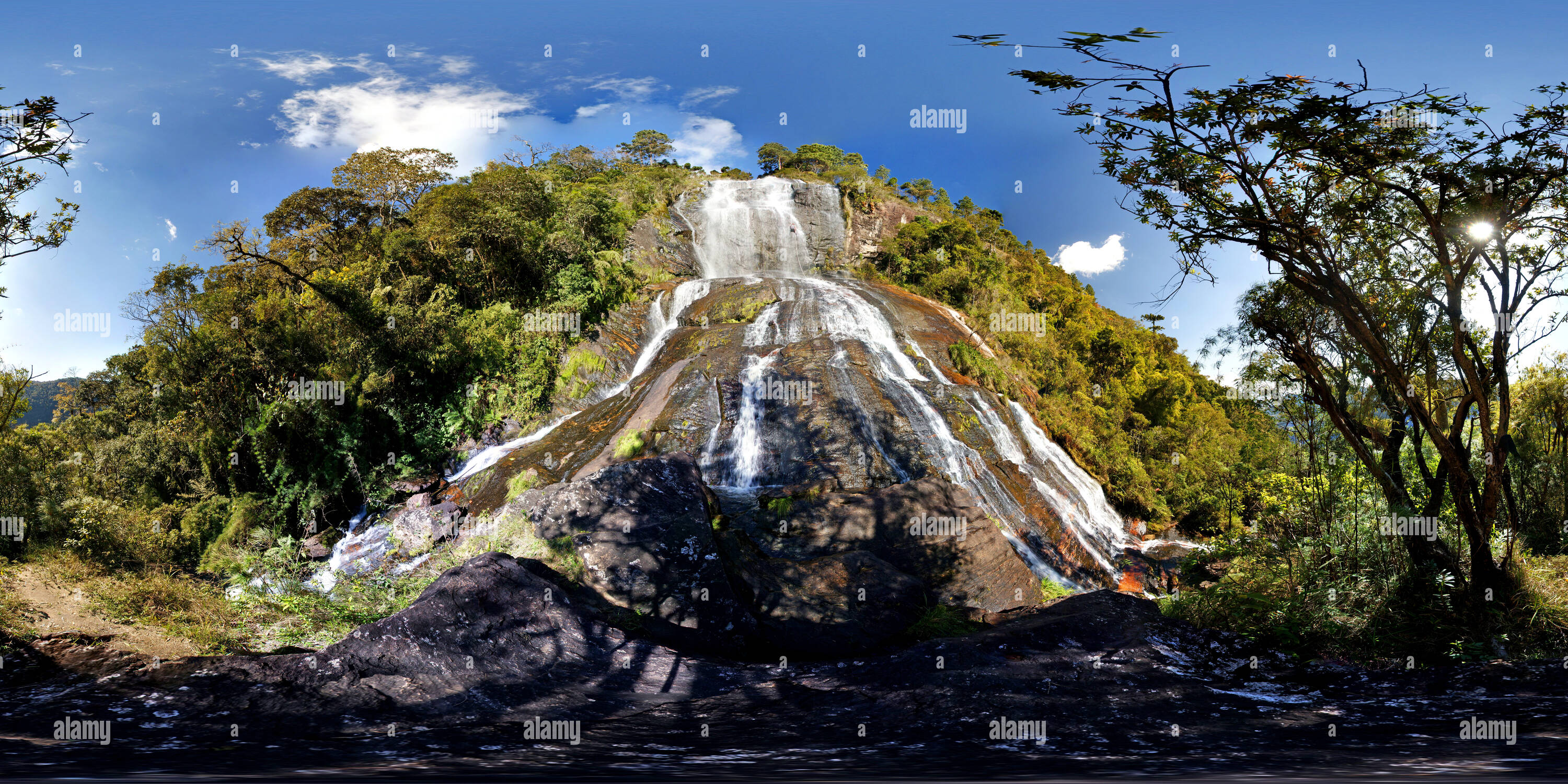 360 Grad Panorama Ansicht von Cachoeira Toldi em São Bento Do do Sapucai