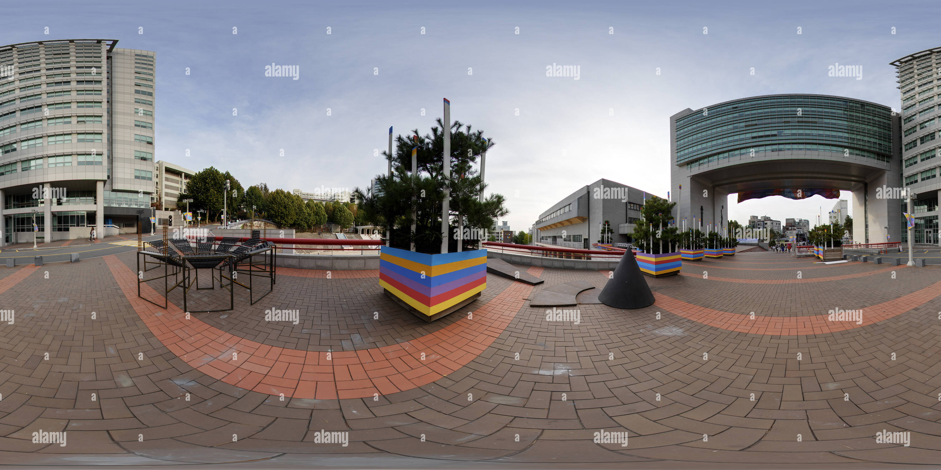 360 Grad Panorama Ansicht von Haupteingang der Hongik Universität