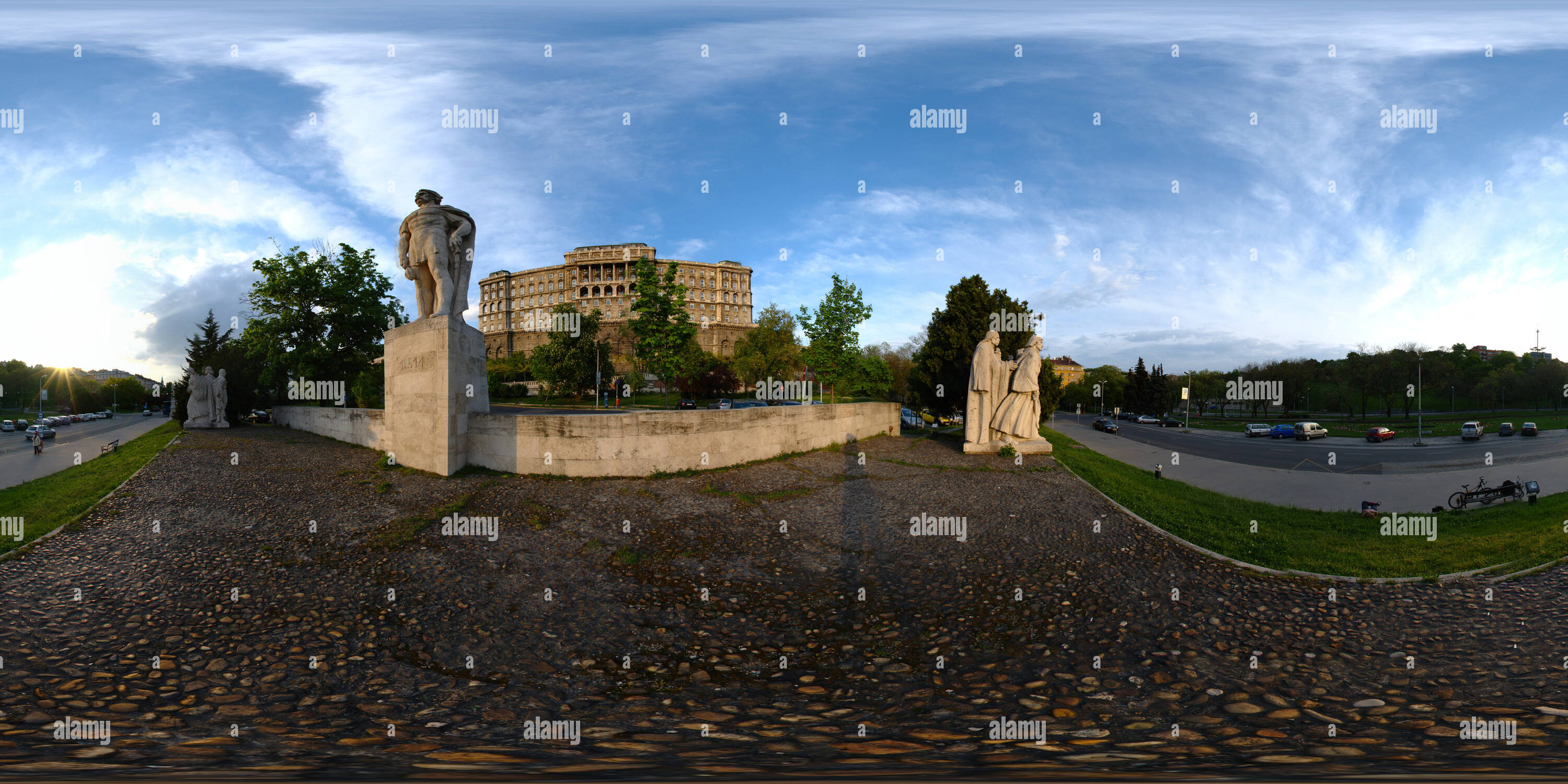 360 Grad Panorama Ansicht von Der Burgberg von der Dozsa Statue