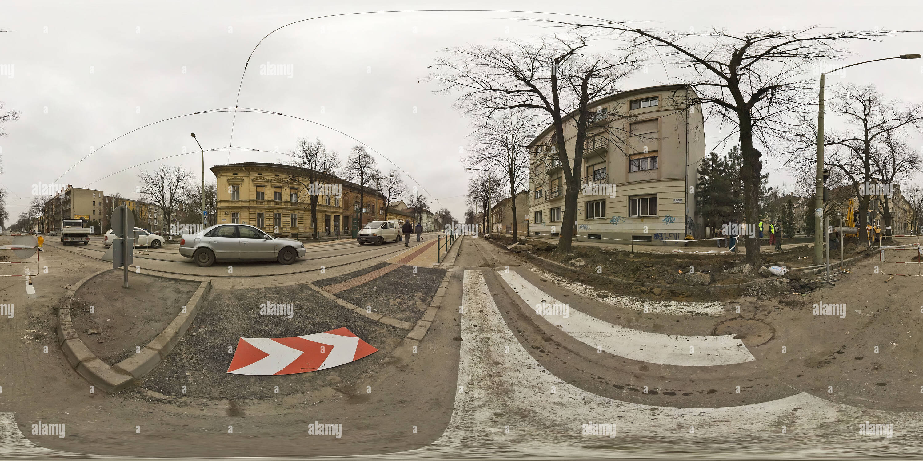 360 Grad Panorama Ansicht von Straßenbahn Renovierung Projekt - mit 1 Tag vor der Übergabe