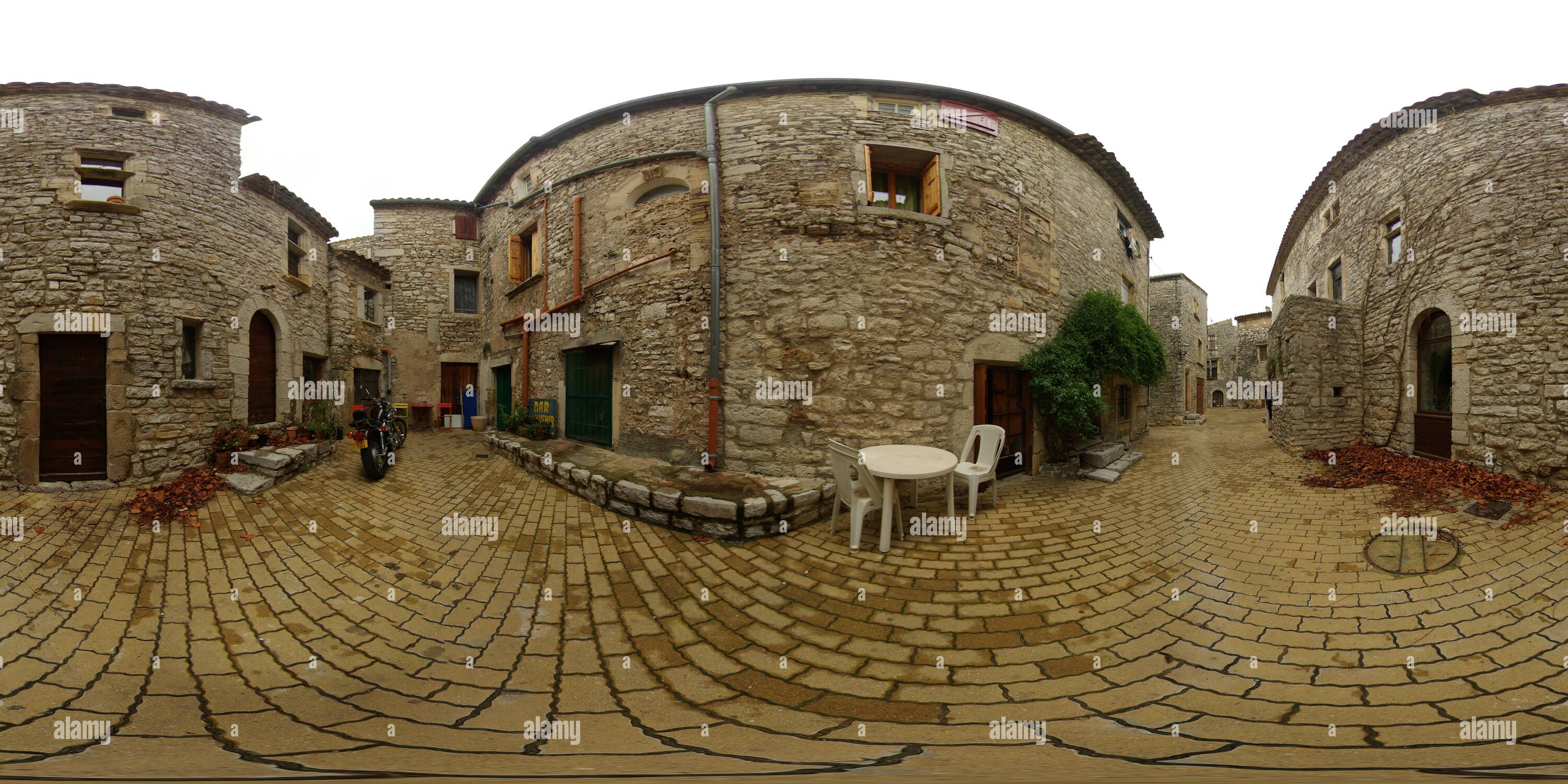 360 Grad Panorama Ansicht von Viols Le Fort