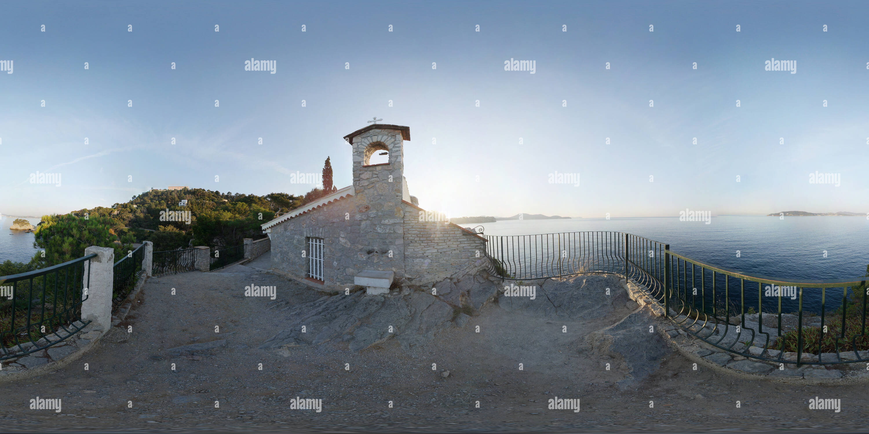 360 Grad Panorama Ansicht von Notre Dame du Cap Falcon - Toulon