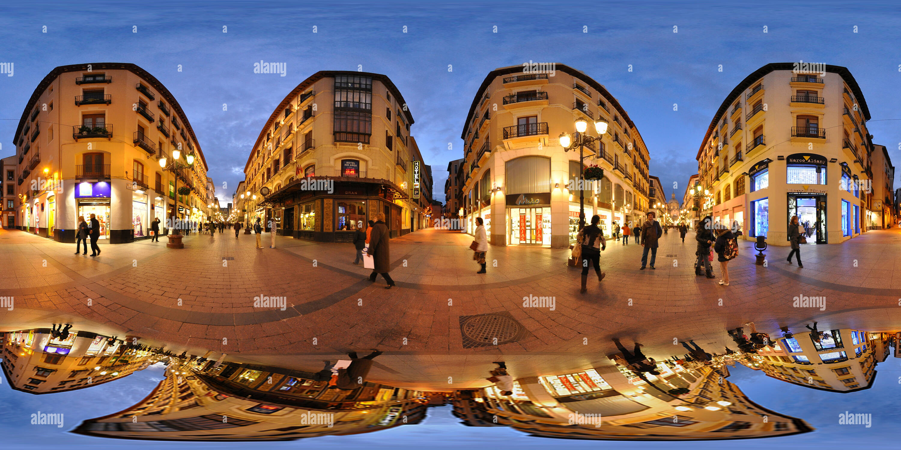 360 Grad Panorama Ansicht von Die Calle de Alfonso I