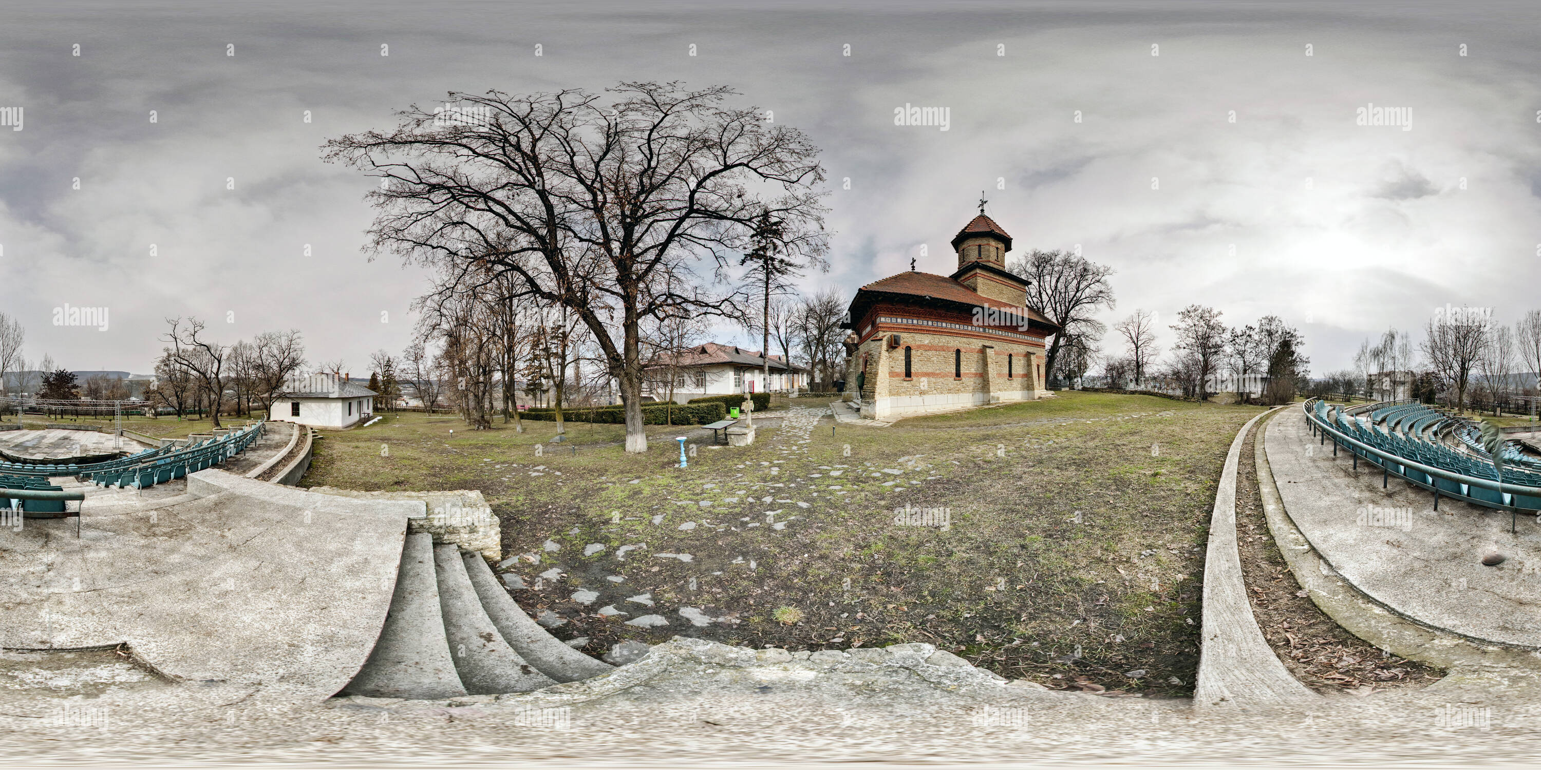 360 Grad Panorama Ansicht von Eminescu 5 Mare