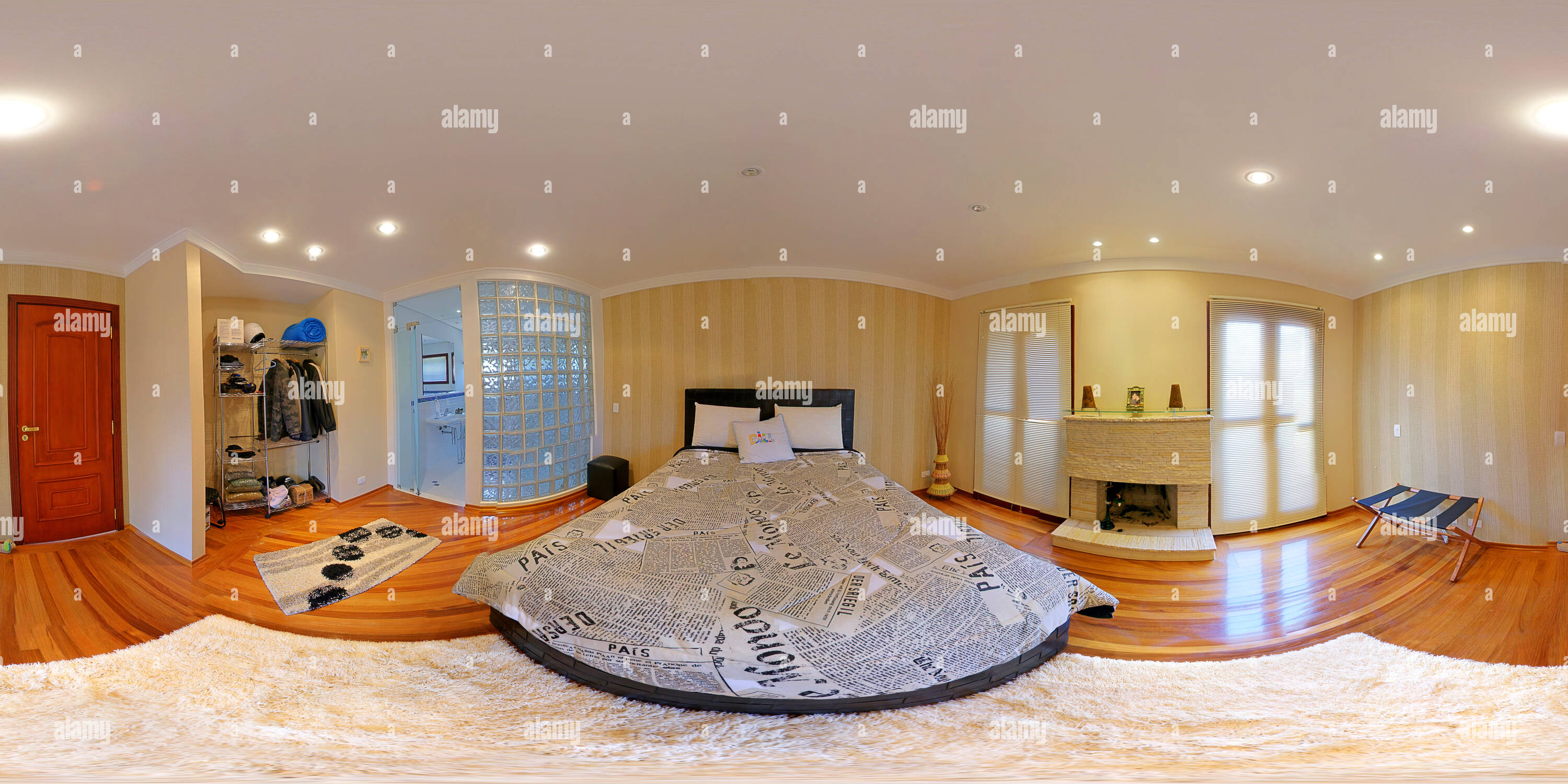 360 Grad Panorama Ansicht von Suite Luxo de Casa para Venda em Campos do Jordao