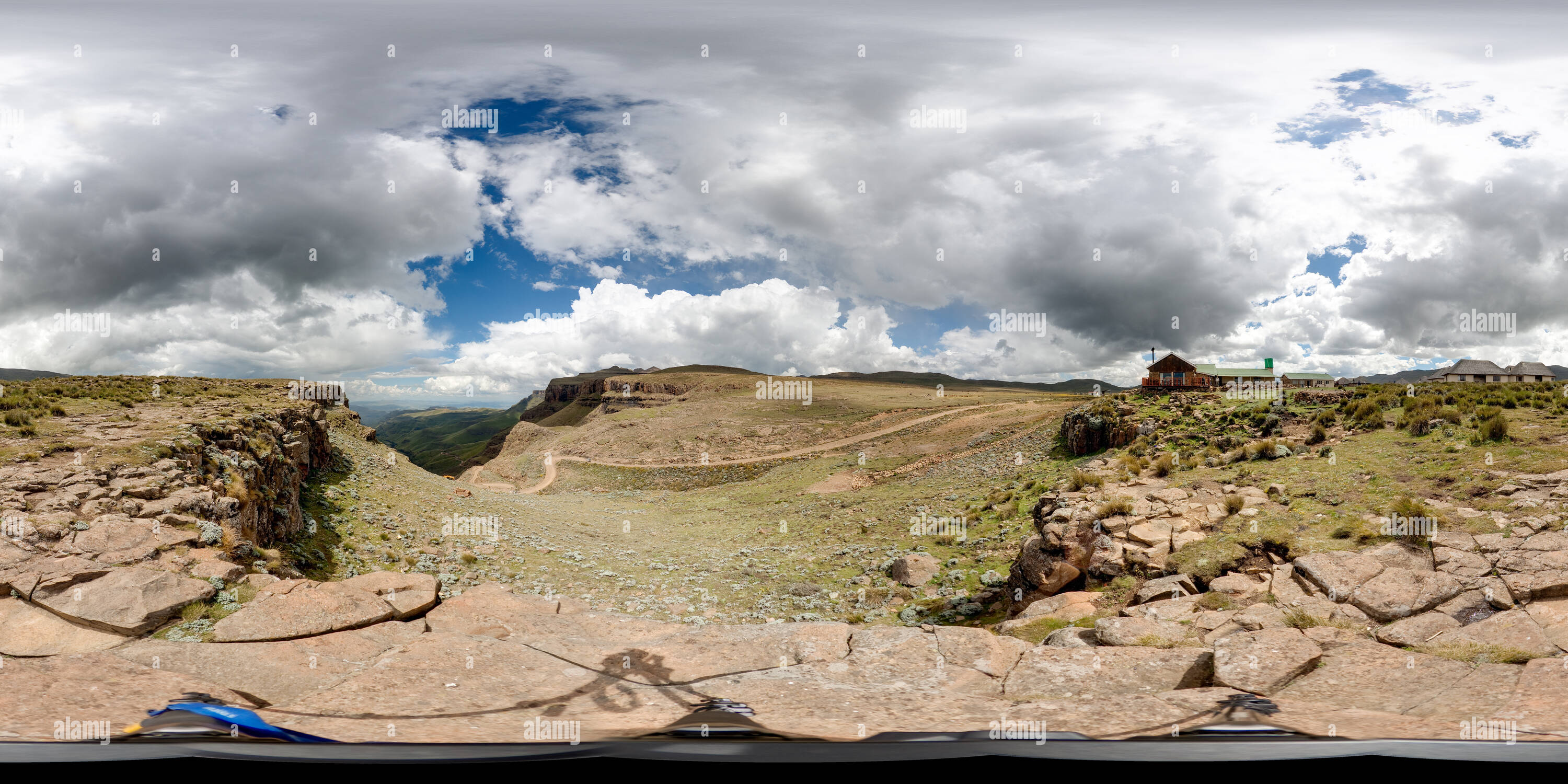 360 Grad Panorama Ansicht von Sani Top Chalet