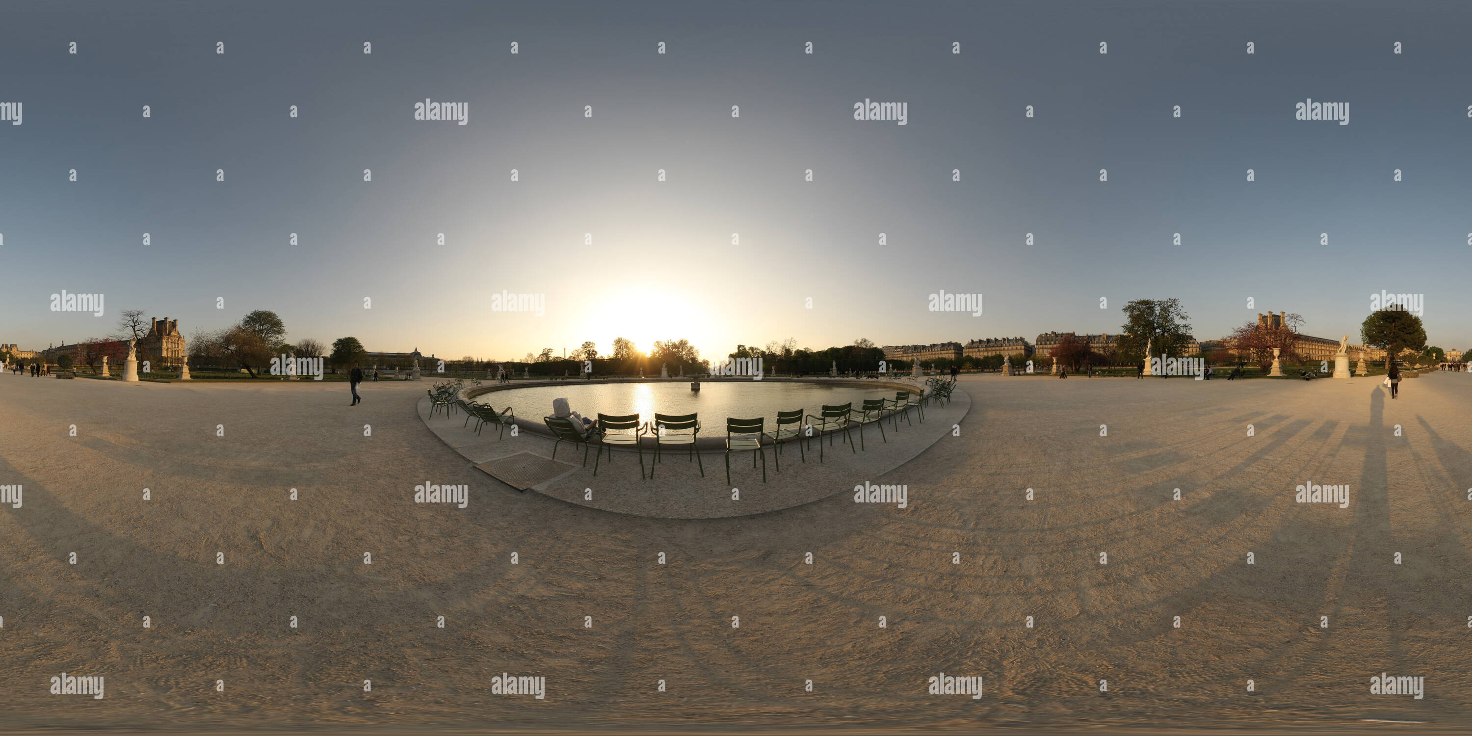 360 Grad Panorama Ansicht von Jardin des Tuileries, Bassin