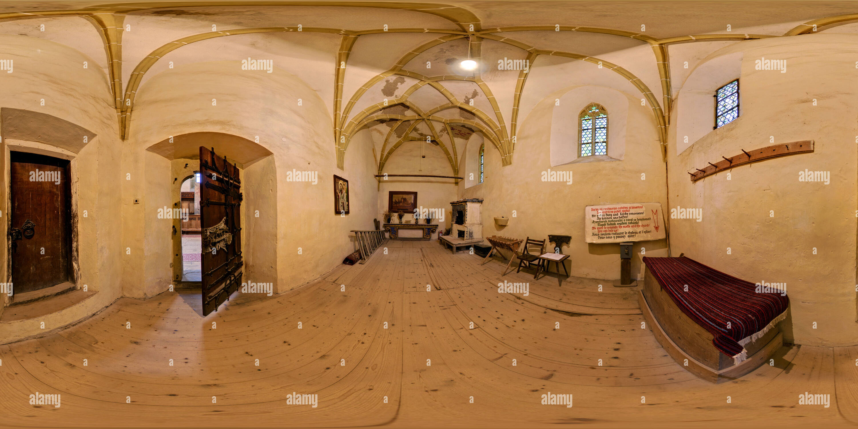 360 Grad Panorama Ansicht von Die Schatzkammer der sächsischen Kirche in (Birthälm Birthälm)