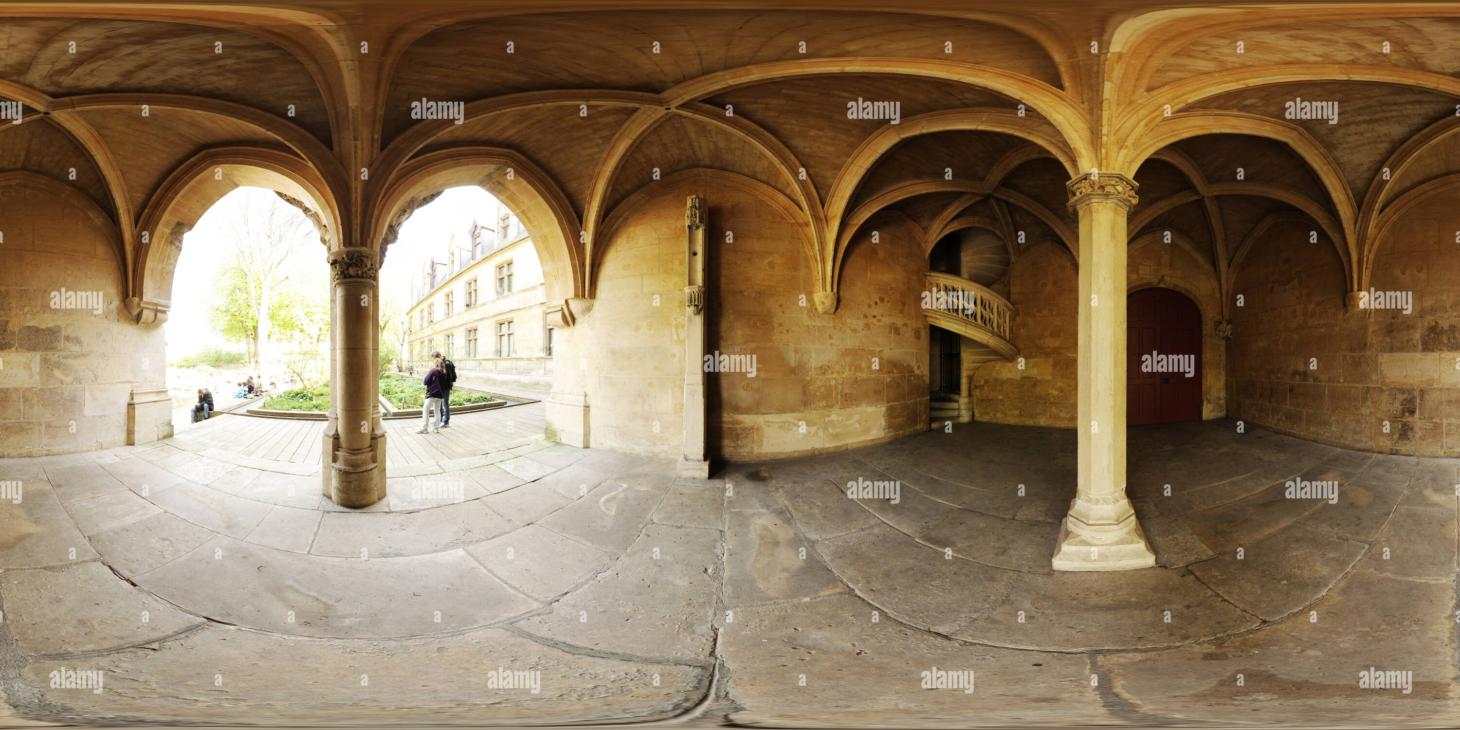 360 Grad Panorama Ansicht von Hôtel de Cluny