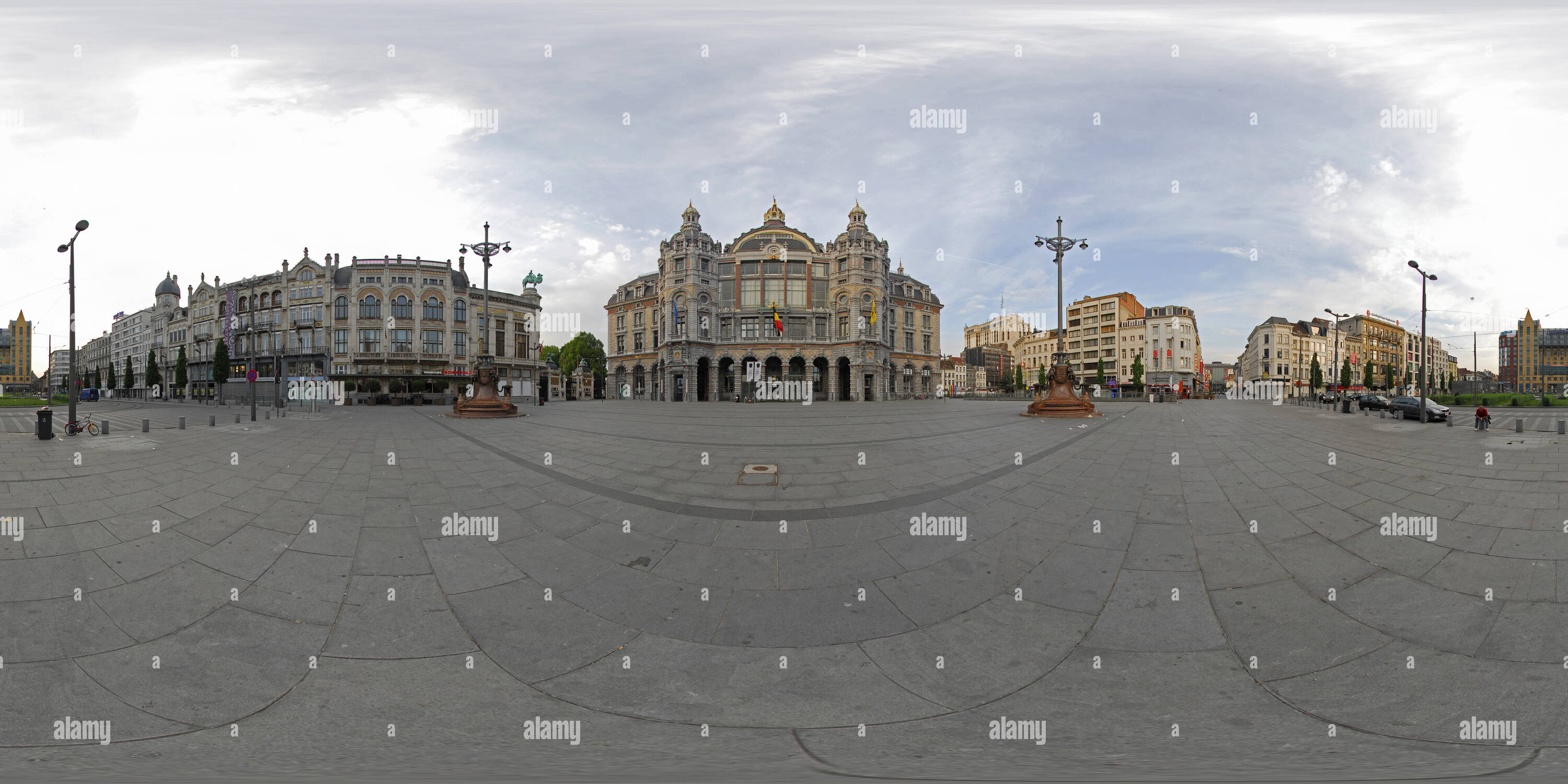 360 Grad Panorama Ansicht von Koningin Astridplein