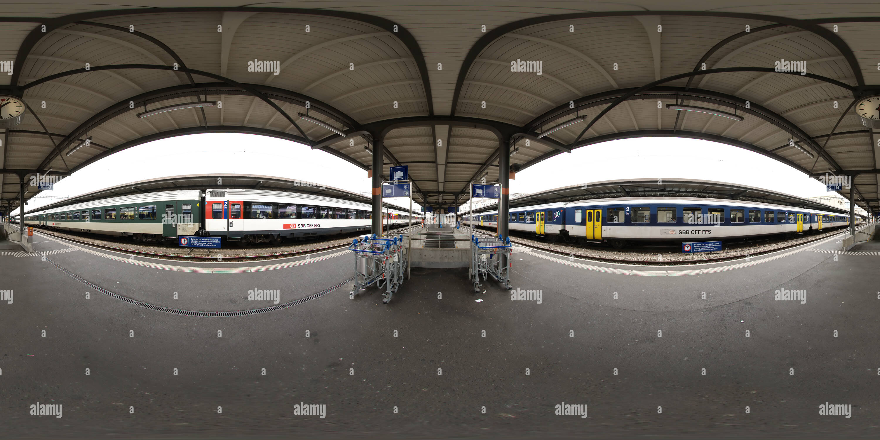 360 Grad Panorama Ansicht von Der Bahnhof Cornavin