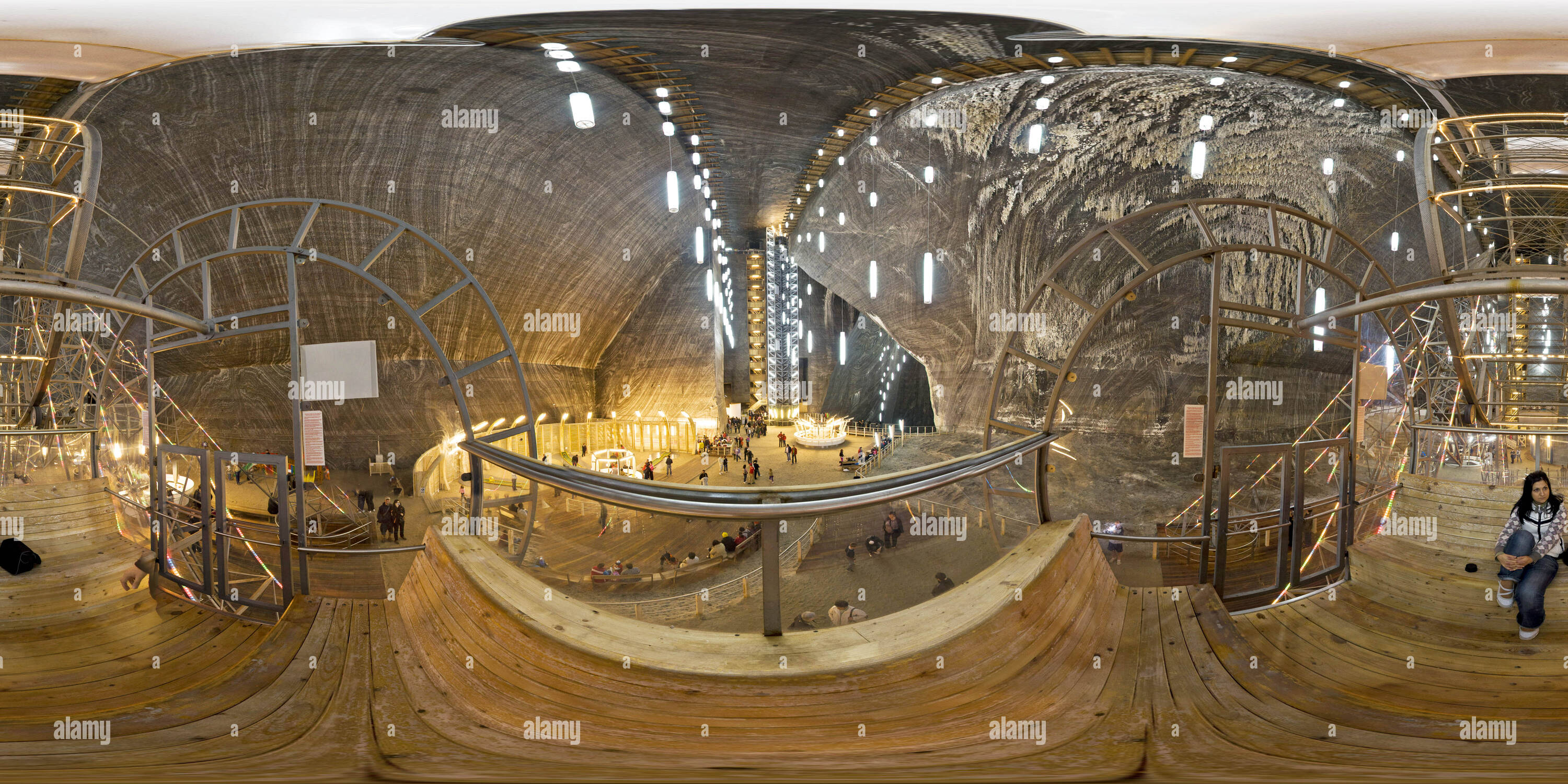 360 Grad Panorama Ansicht von Das große Rad im Werk Turda Salzmine