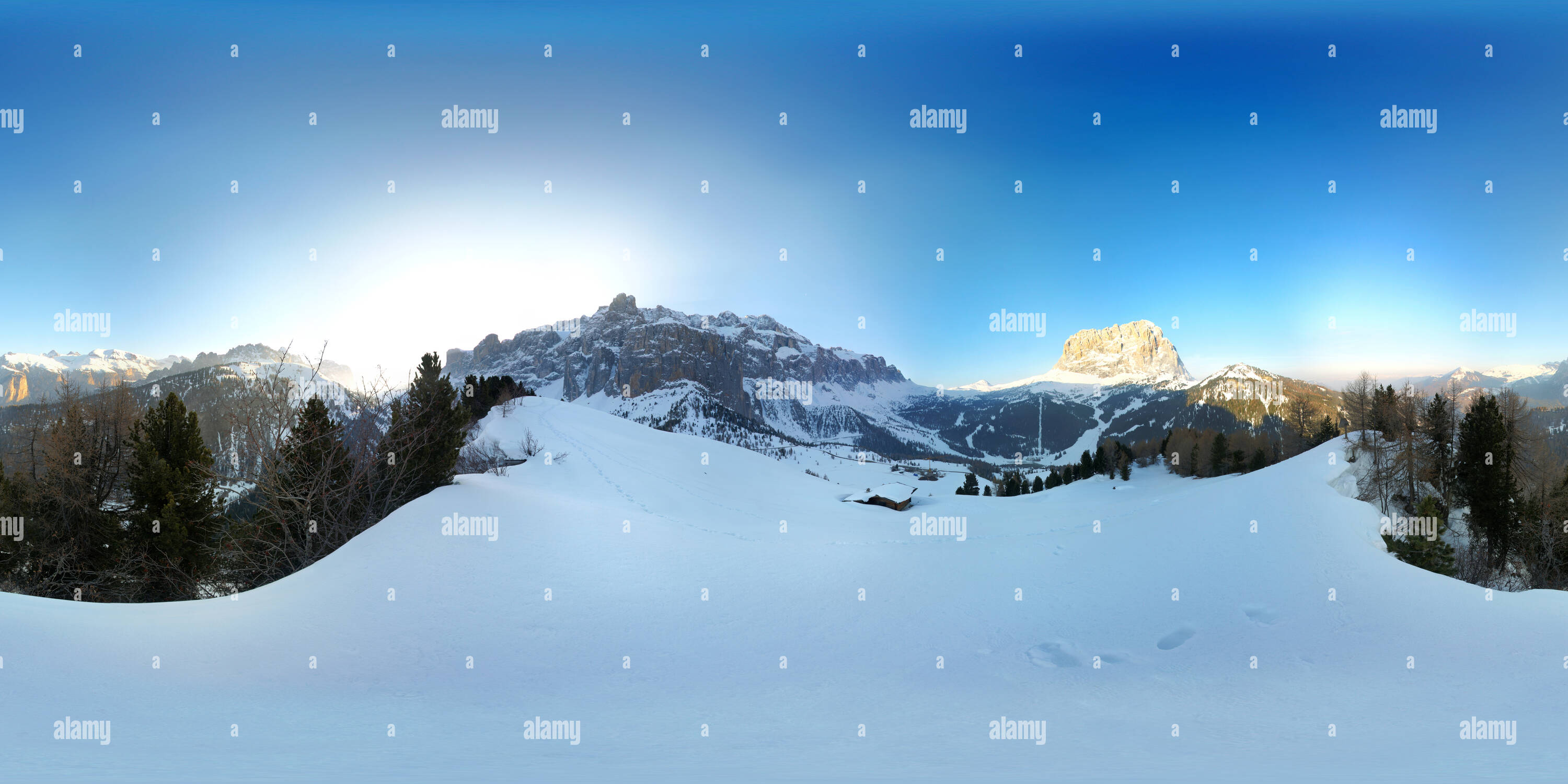 360 Grad Panorama Ansicht von Dolomiti morgen über den Plan de Gralba vom Piz Culac - Italien