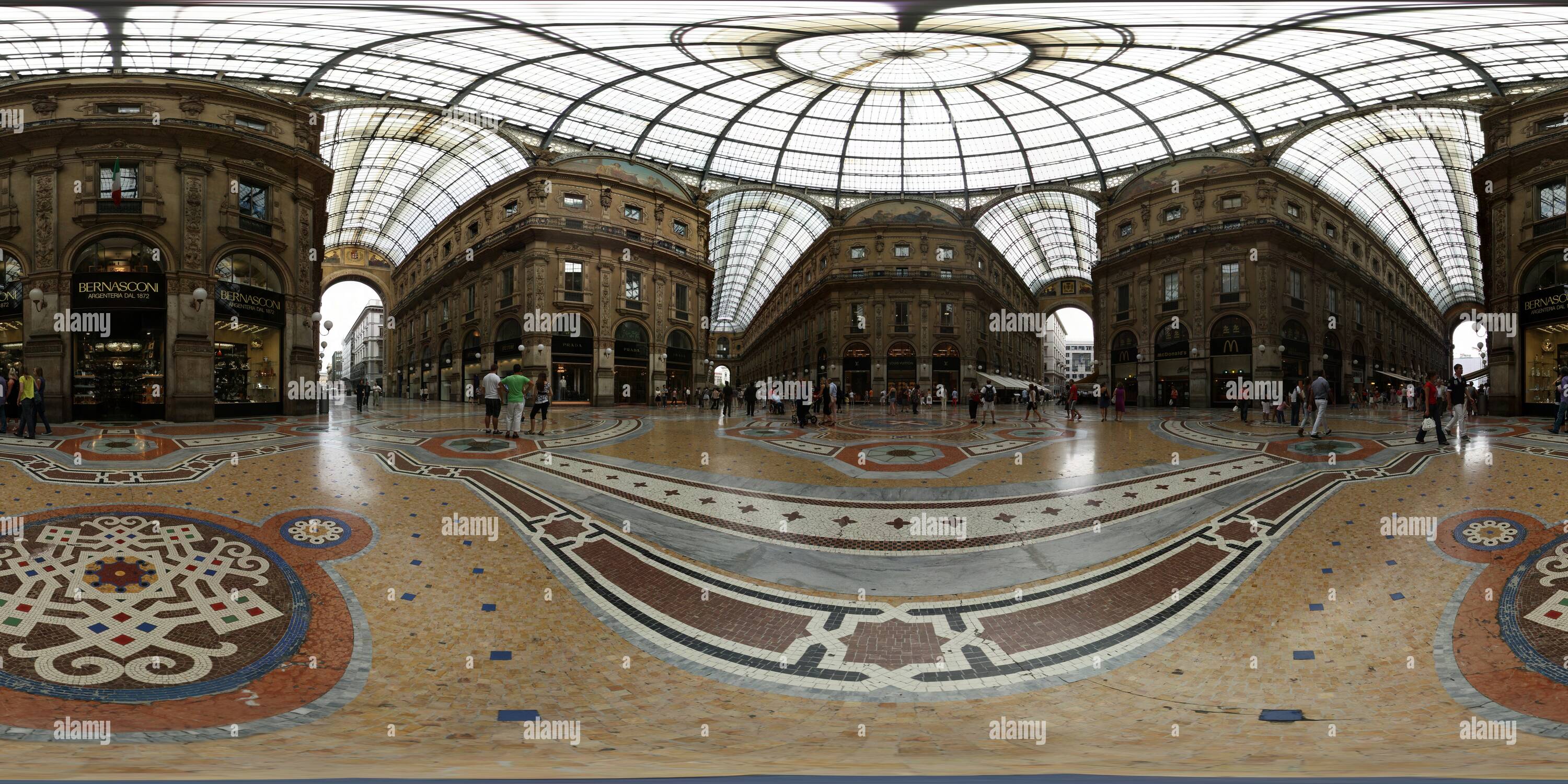 360 Grad Panorama Ansicht von Galerie Vittorio Emanuele II.