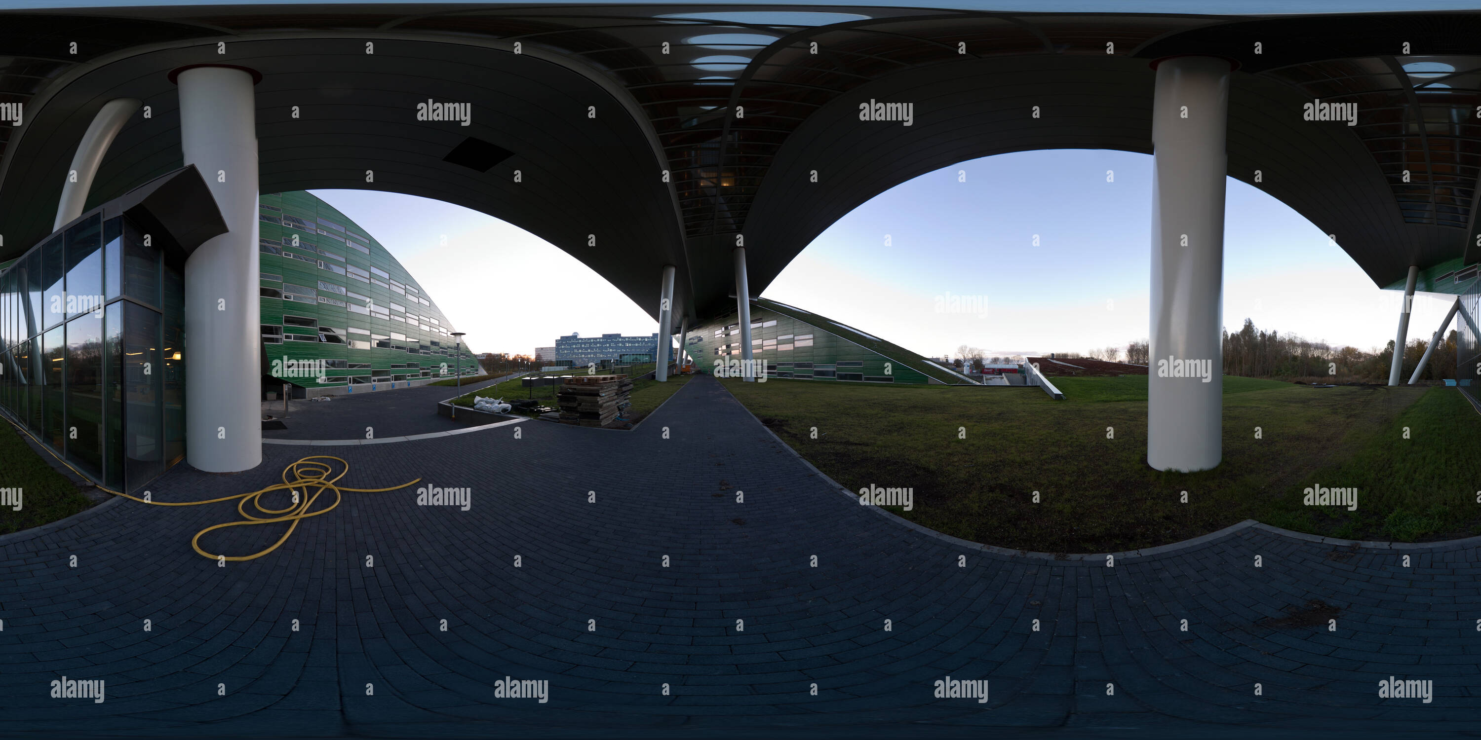 360 Grad Panorama Ansicht von Im Rahmen des Life Sciences Gebäude der Universität Groningen