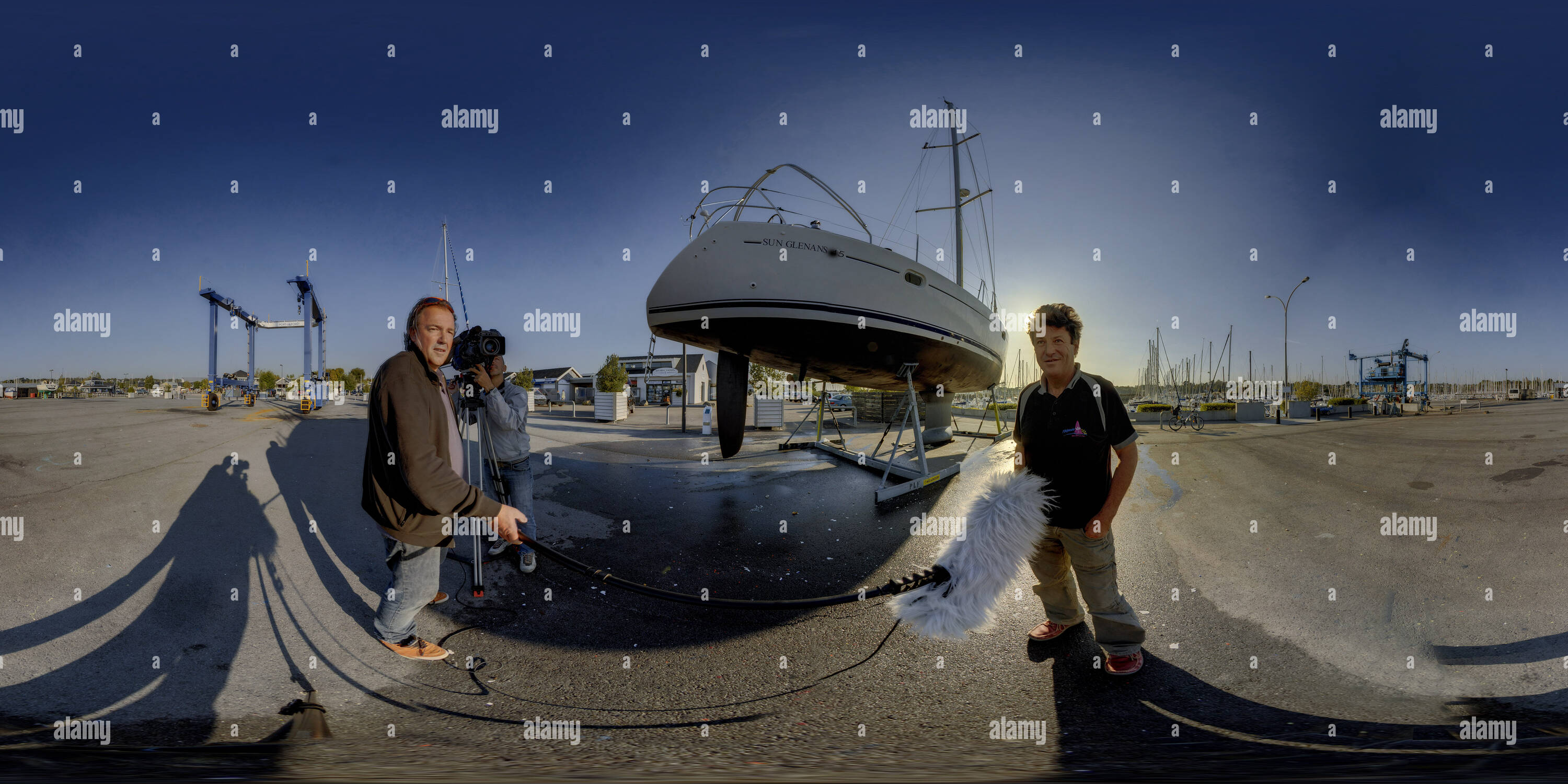 360 Grad Panorama Ansicht von Interview Jean Le Cam, Port La foret, finistere