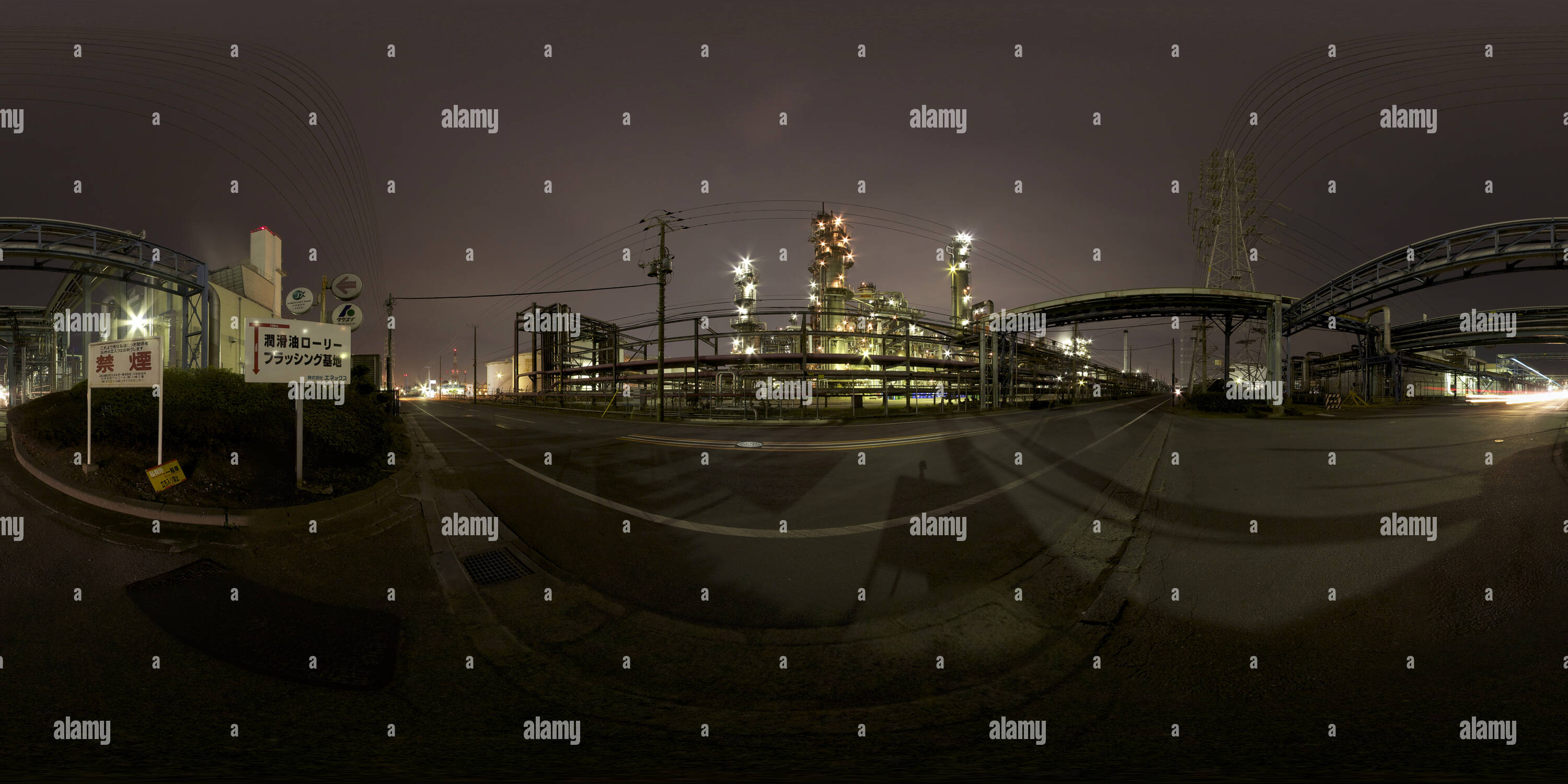 360 Grad Panorama Ansicht von Nachtaufnahme der Fabrik, Tokyo-Yokohama Industrial Zone