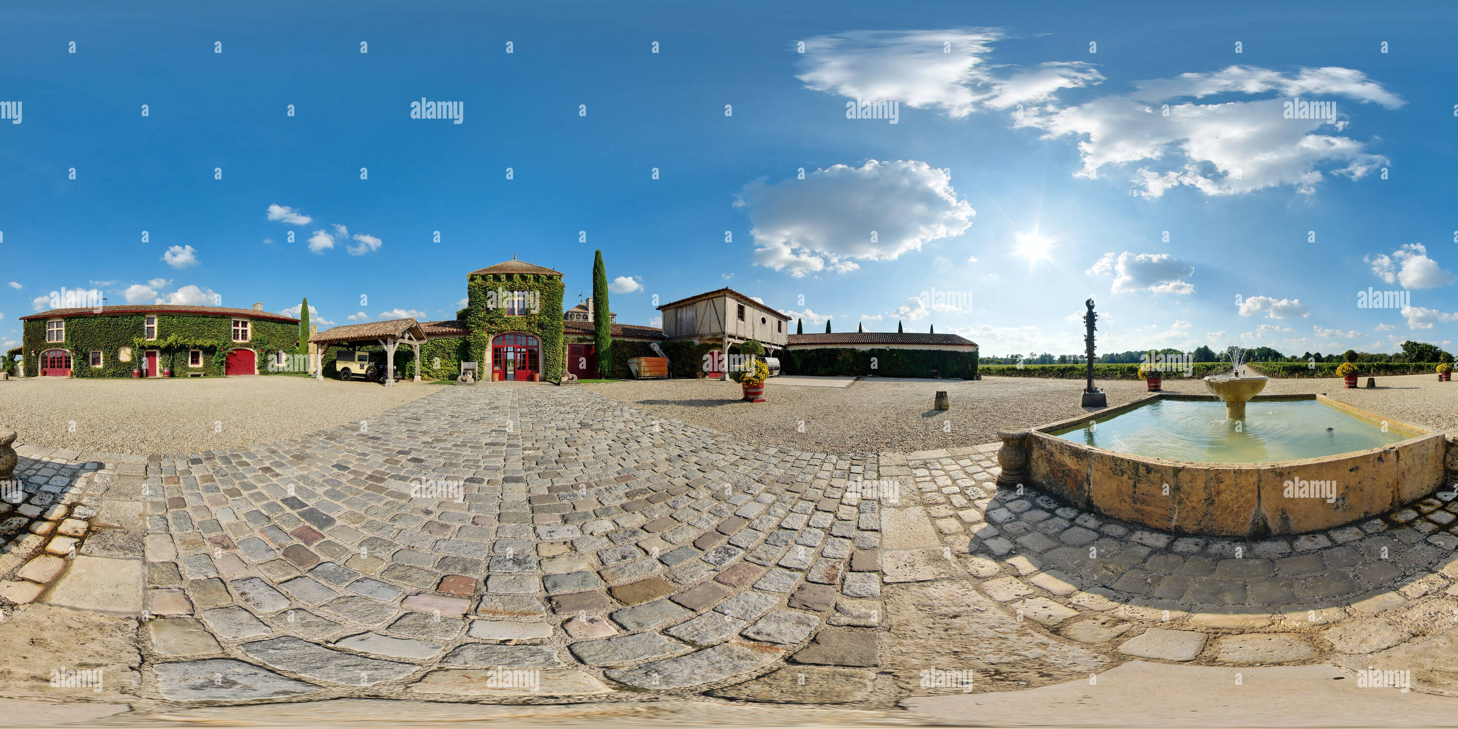 360 Grad Panorama Ansicht von Fontaine du Château Smith-Haut-Lafitte - Frankreich